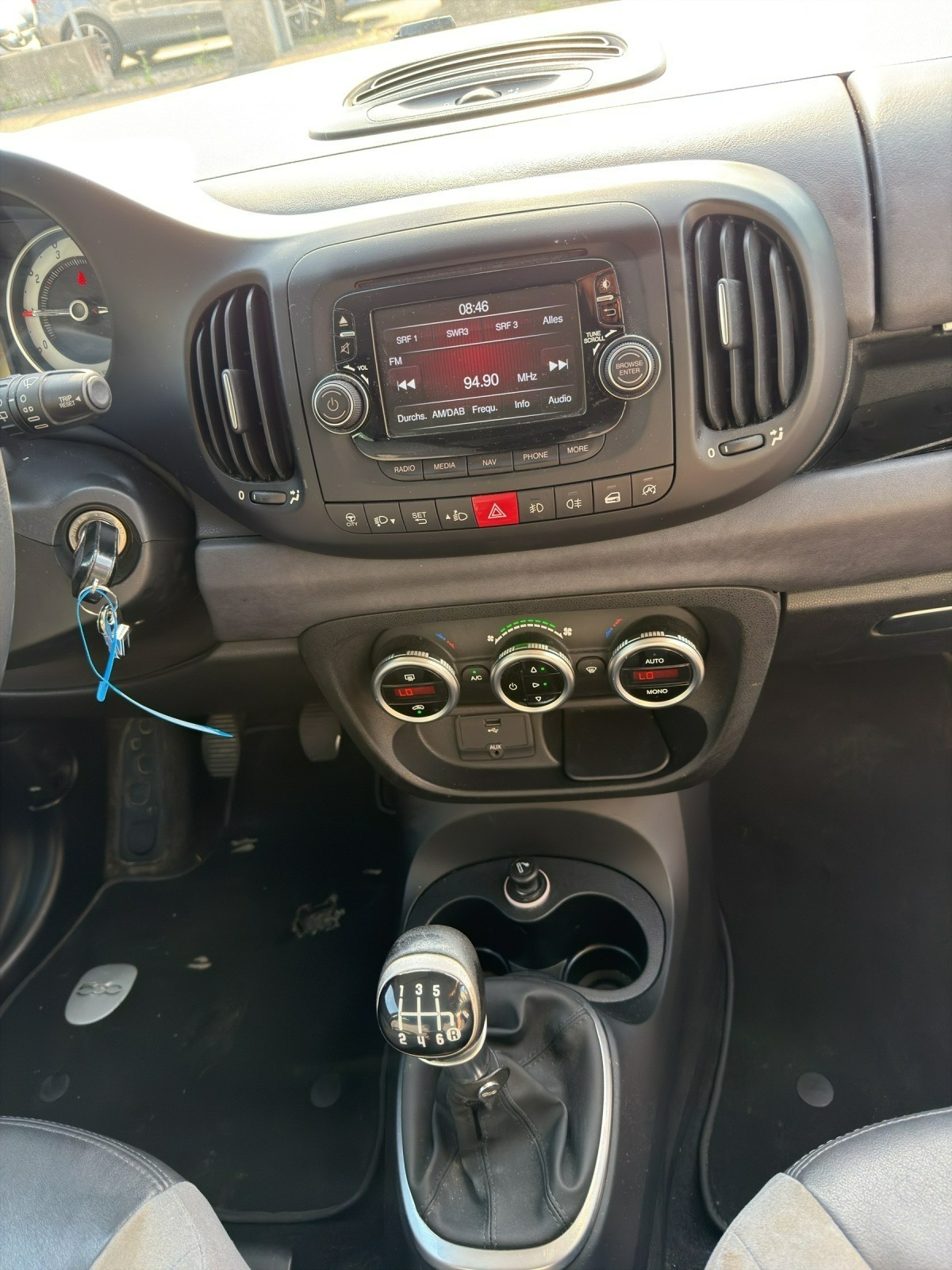 FIAT 500L Living 0.9 Twinair turbo Lounge – Platzwunder, Sparsam & Familienfreundlich!-image-11