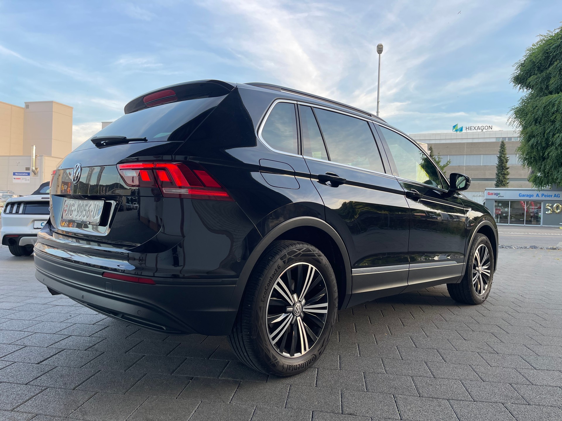VW Tiguan 2.0 TDI SCR Comfortline 4Motion DSG-image-6