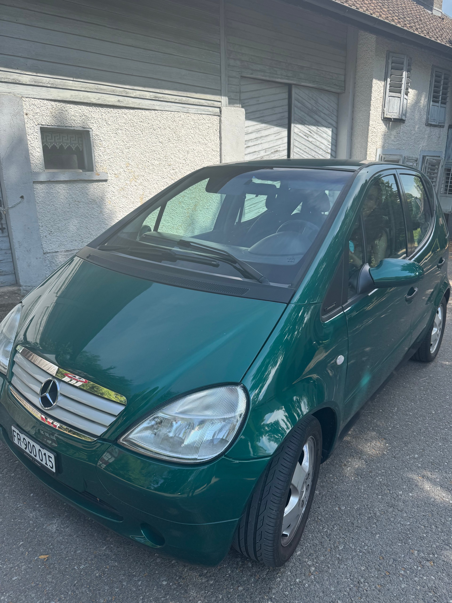 MERCEDES-BENZ A 160 Avantgarde-image-1