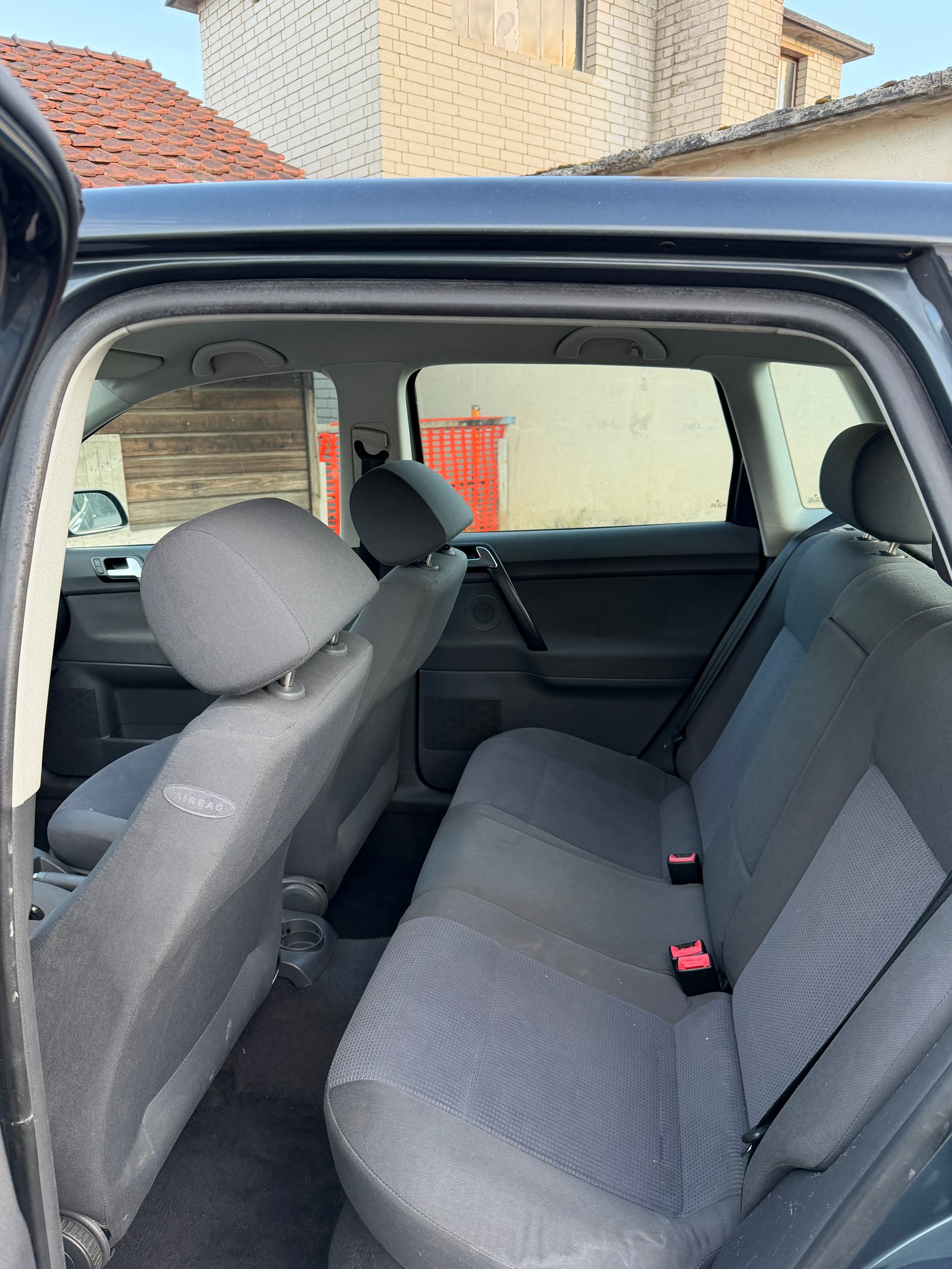 VW Polo 1.4 16V Highline-image-5