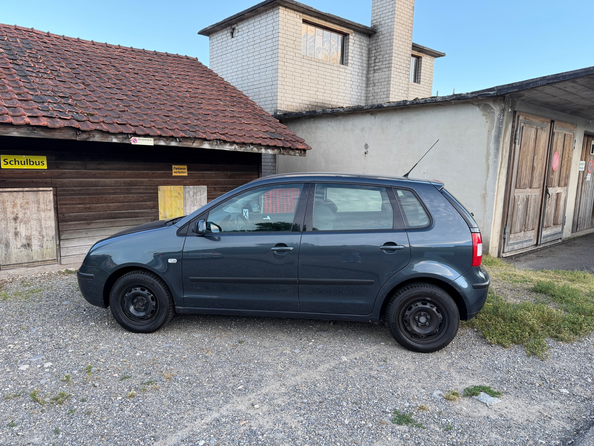 VW Polo 1.4 16V Highline-image-2