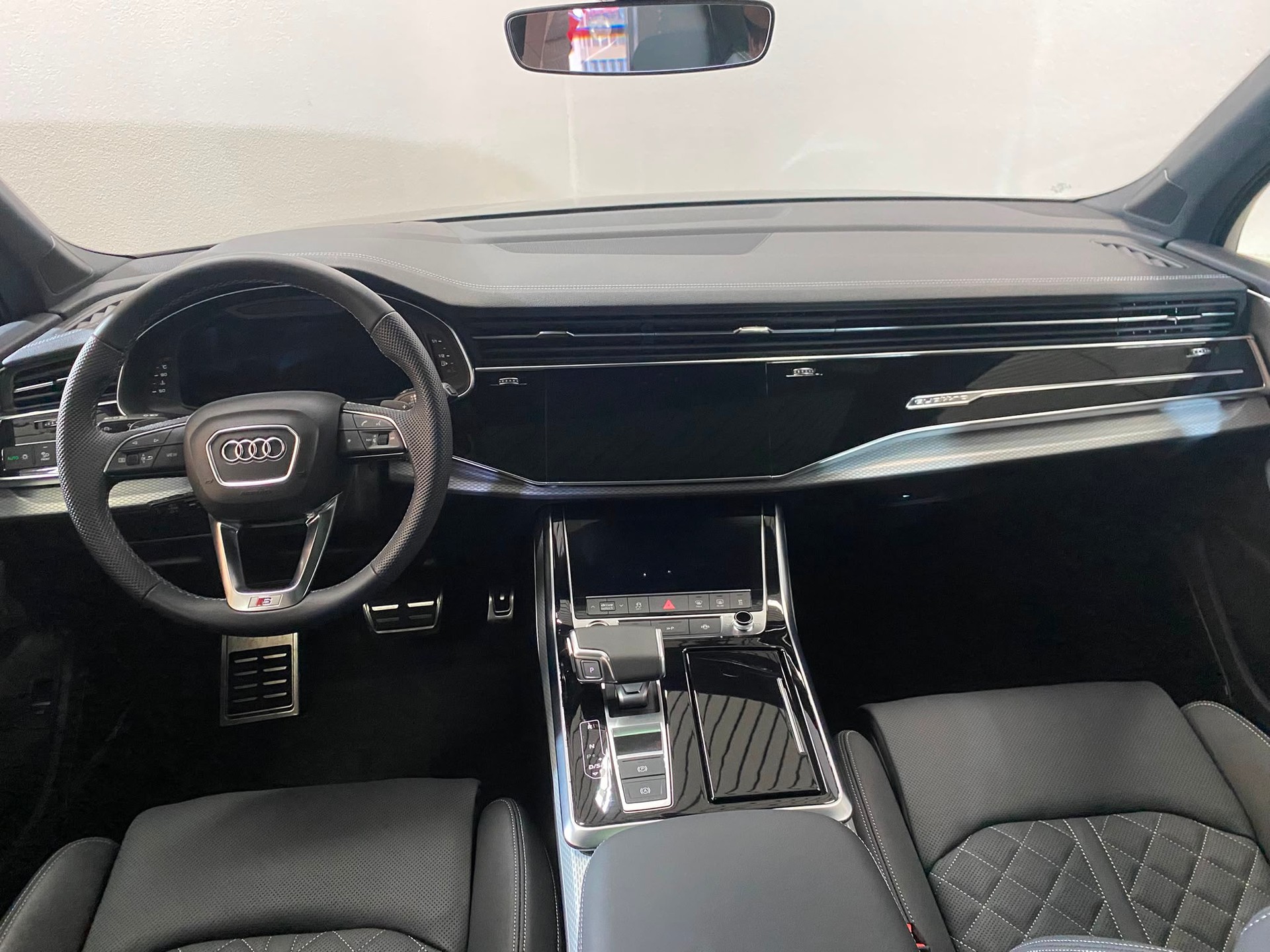 AUDI Q7 SUV TDI quattro 210 kW S Line tiptronic-image-8