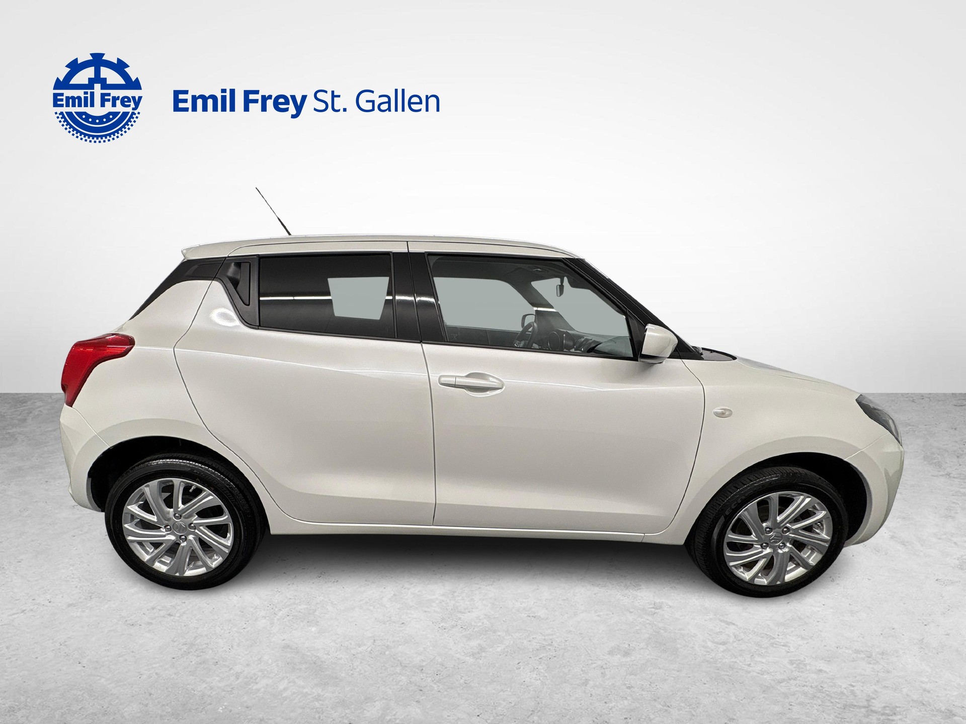 SUZUKI Swift 1.2 Compact+ Hybrid 4x4-image-5