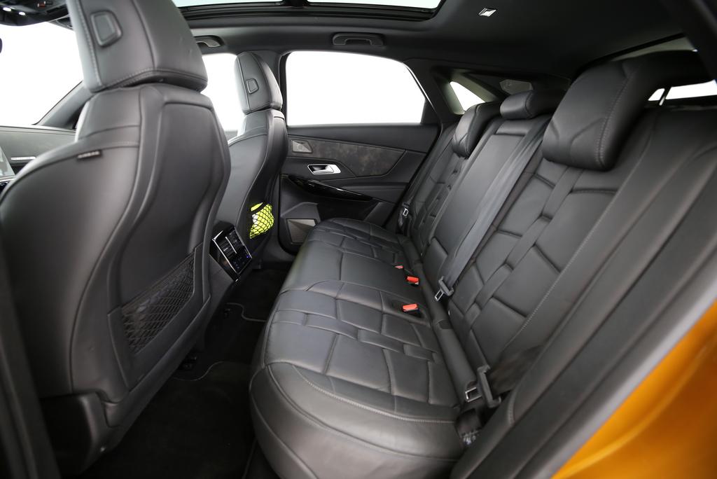 DS AUTOMOBILES 7 Crossback 1.6 E-Tense Rivoli 4x4-image-10
