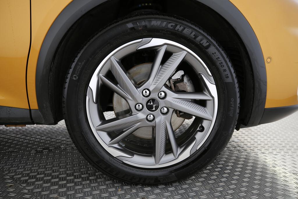 DS AUTOMOBILES 7 Crossback 1.6 E-Tense Rivoli 4x4-image-12