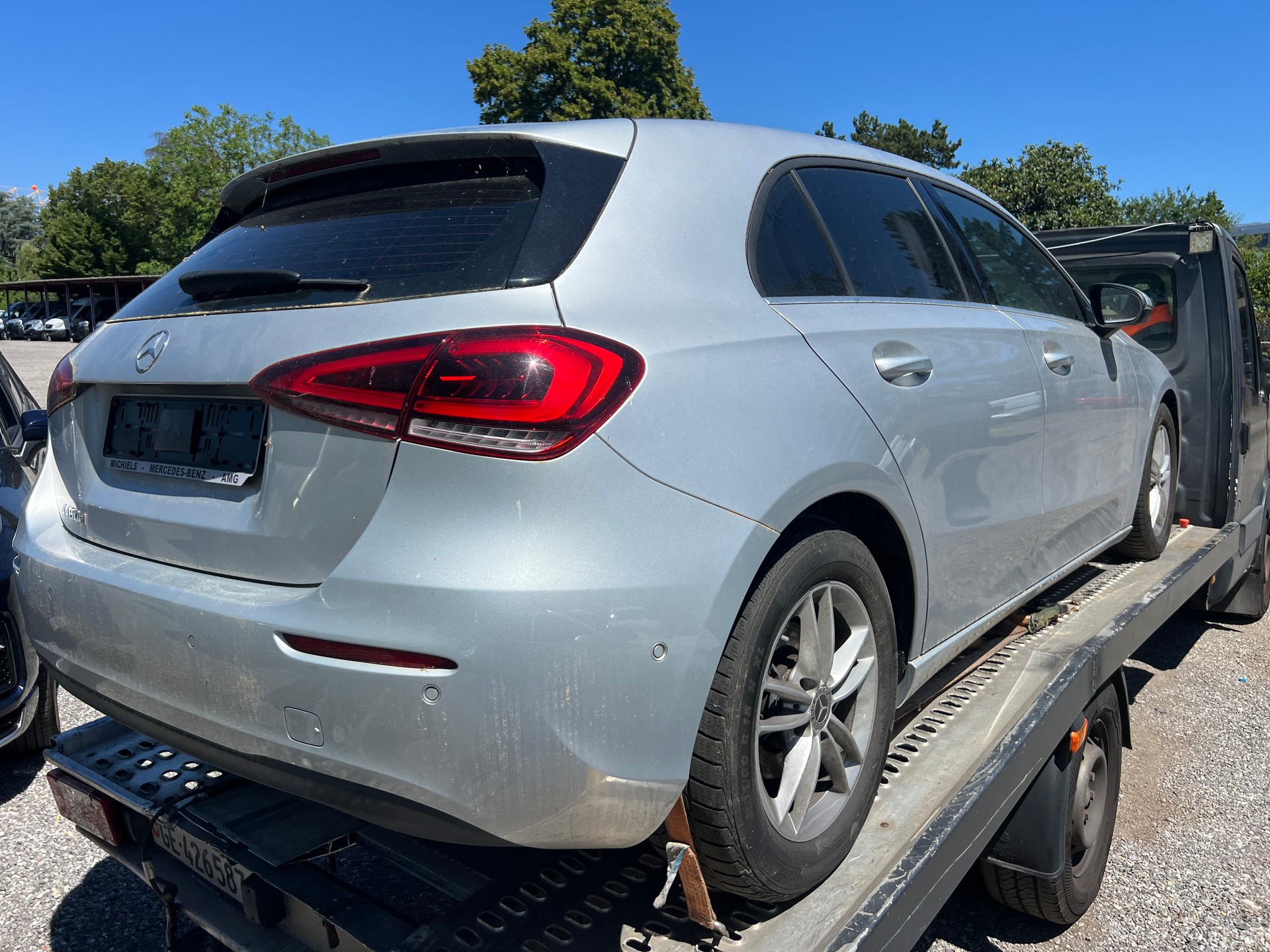MERCEDES-BENZ A 180 d Progressive 7G-DCT-image-6