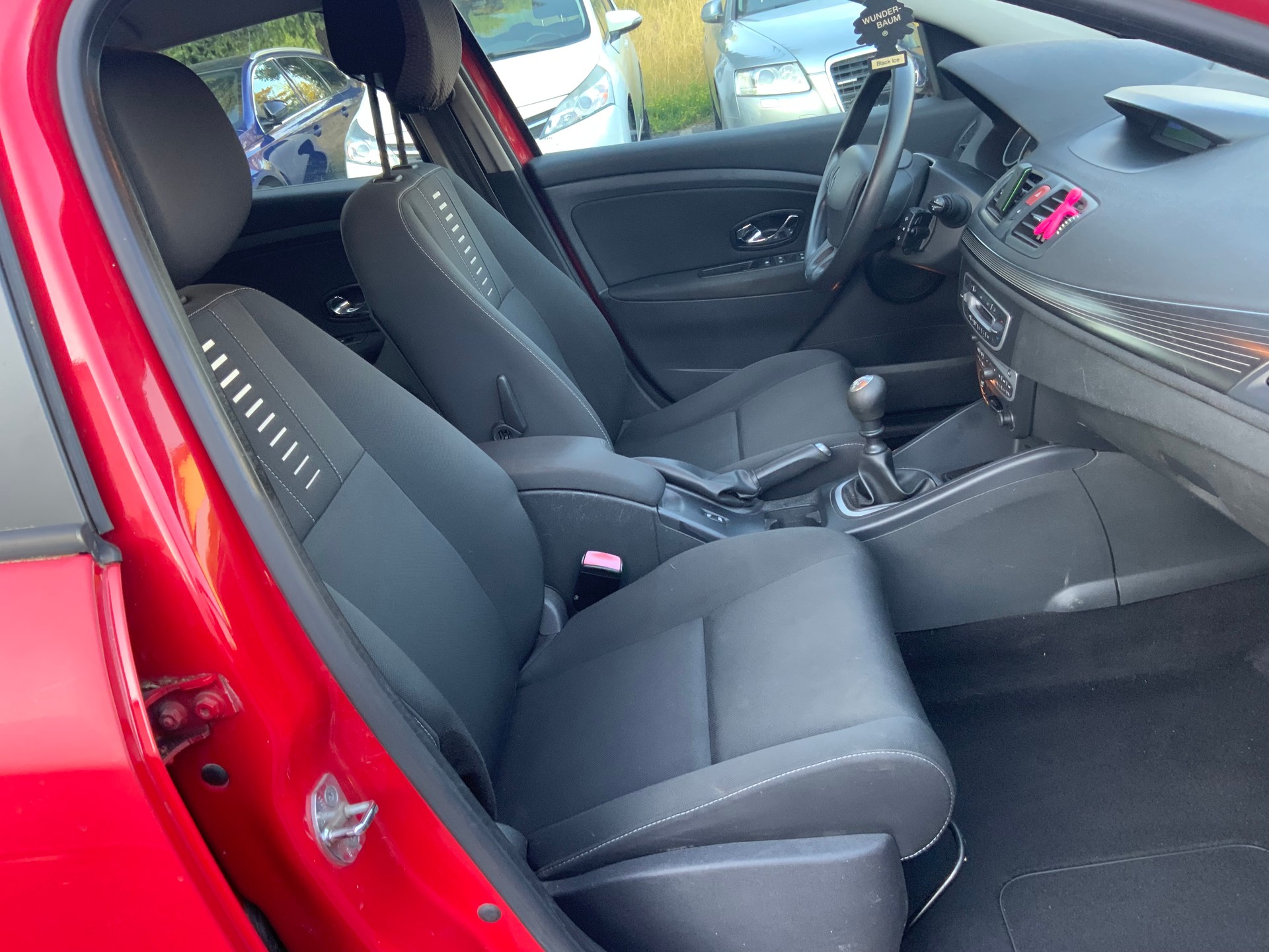 RENAULT Mégane Grandtour 1.5 dCi Dynamique-image-12