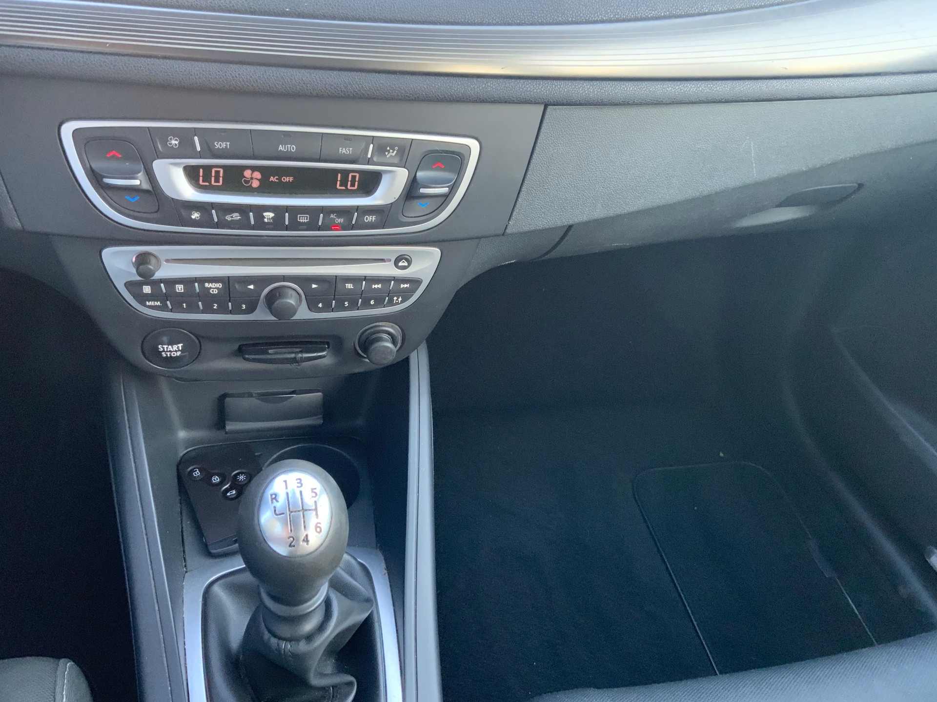 RENAULT Mégane Grandtour 1.5 dCi Dynamique-image-10