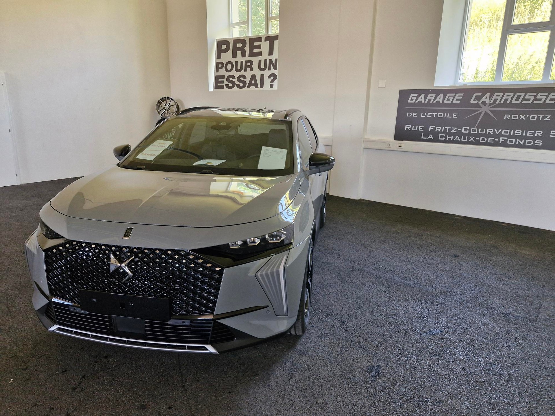 DS AUTOMOBILES DS 7 Crossback E-Tense 300 4x4 Etoile-image-0