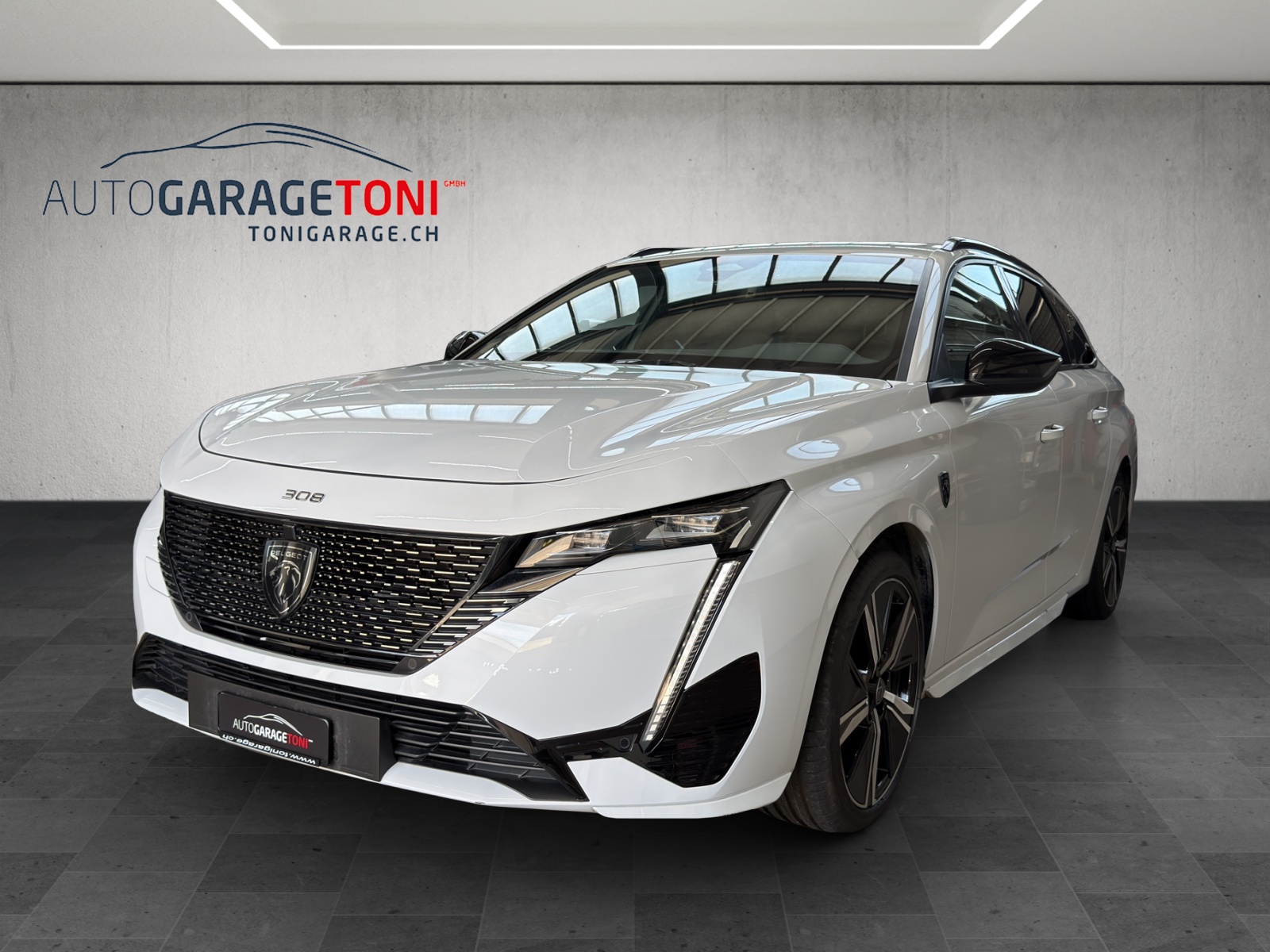 PEUGEOT 308 SW 1.2 Pure Tech GT EAT8-image-0