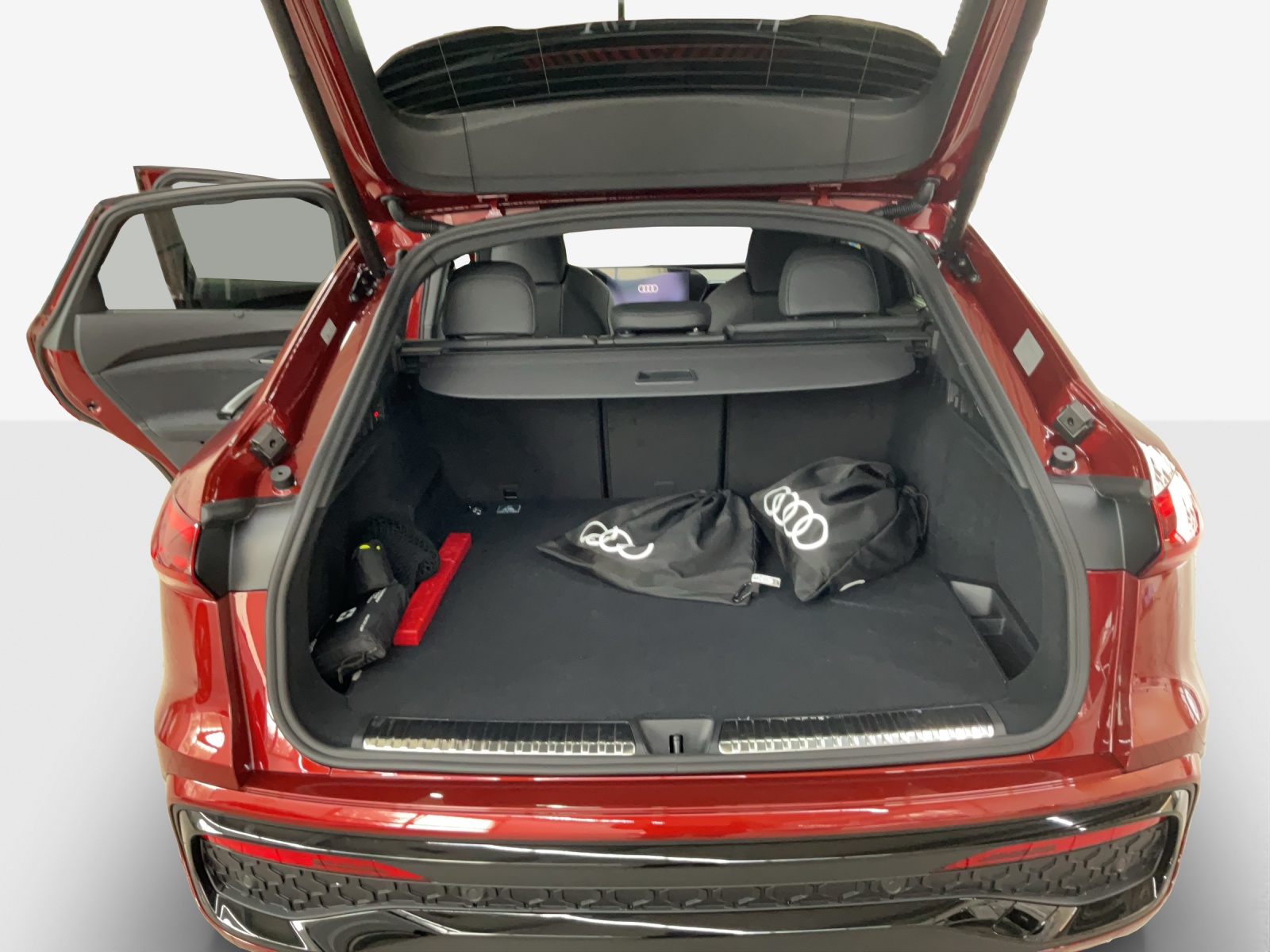 AUDI Q5 Sportback e-hybrid quattro 270 kW S-tronic-image-11