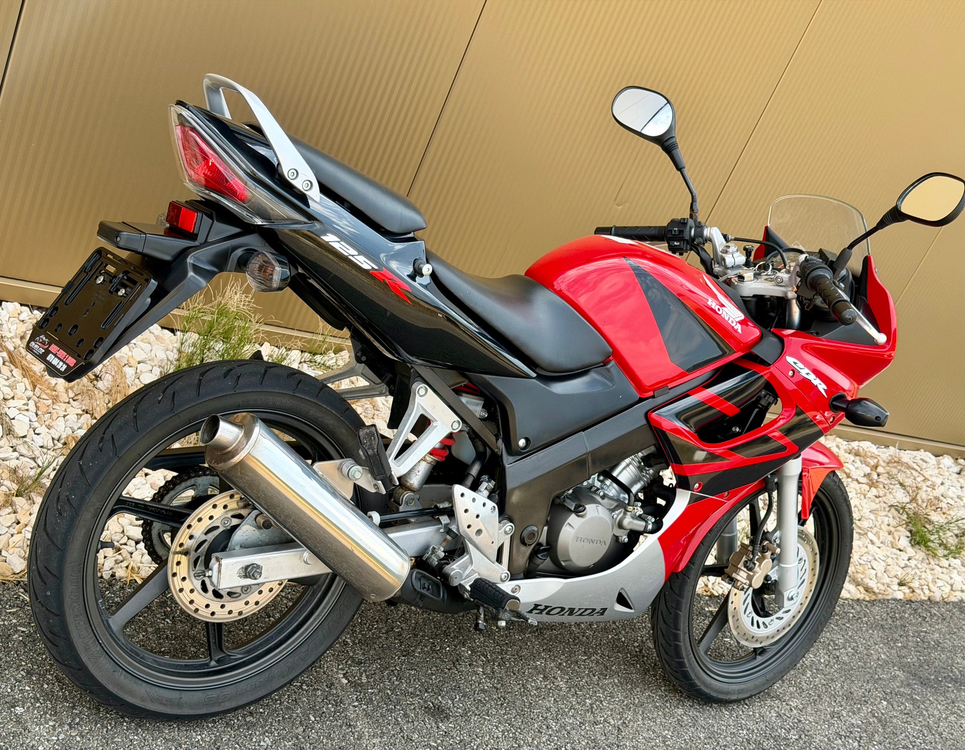 HONDA CBR 125 R-image-4
