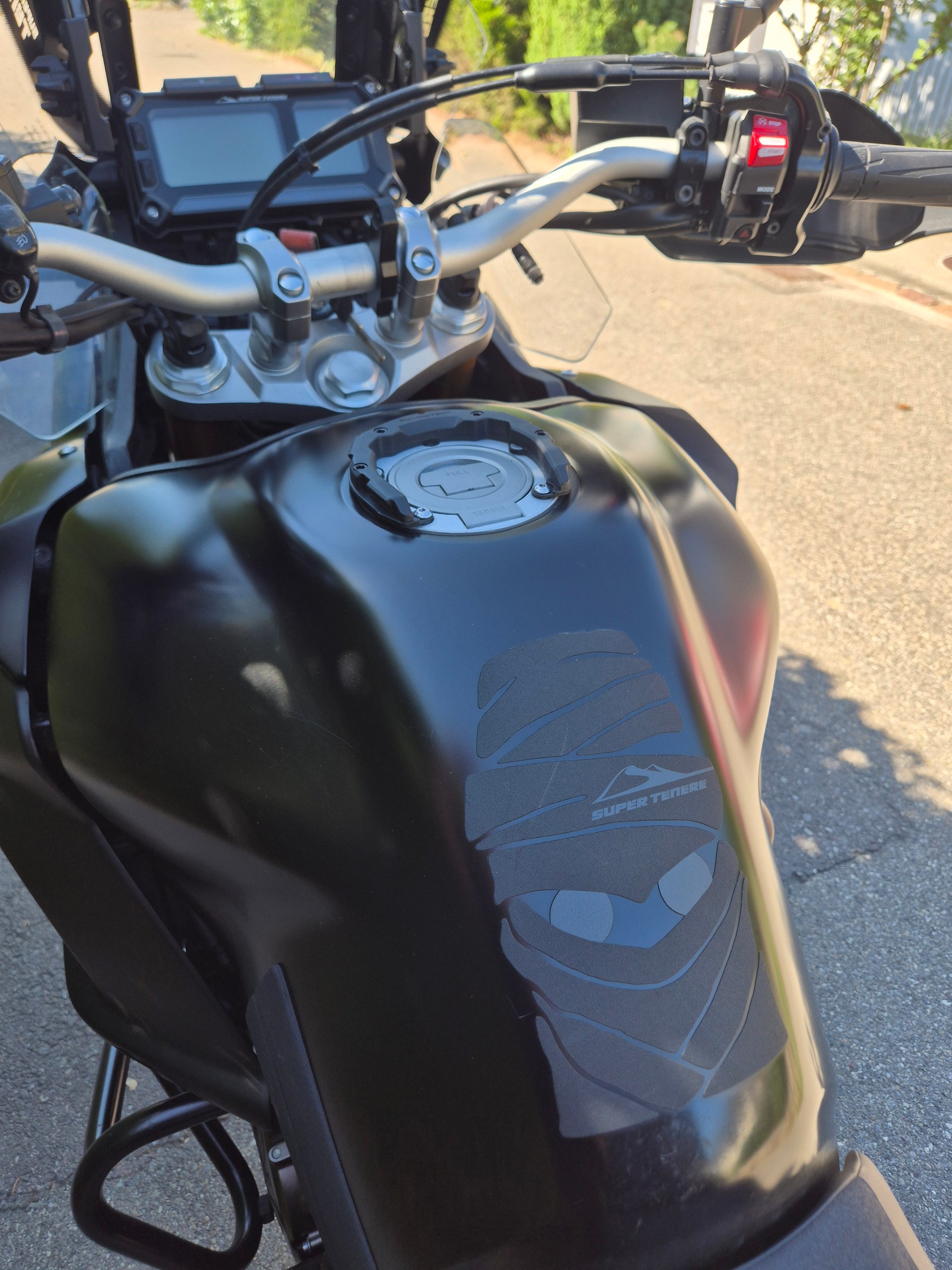 YAMAHA XT 1200 ZE Super Ténéré-image-7