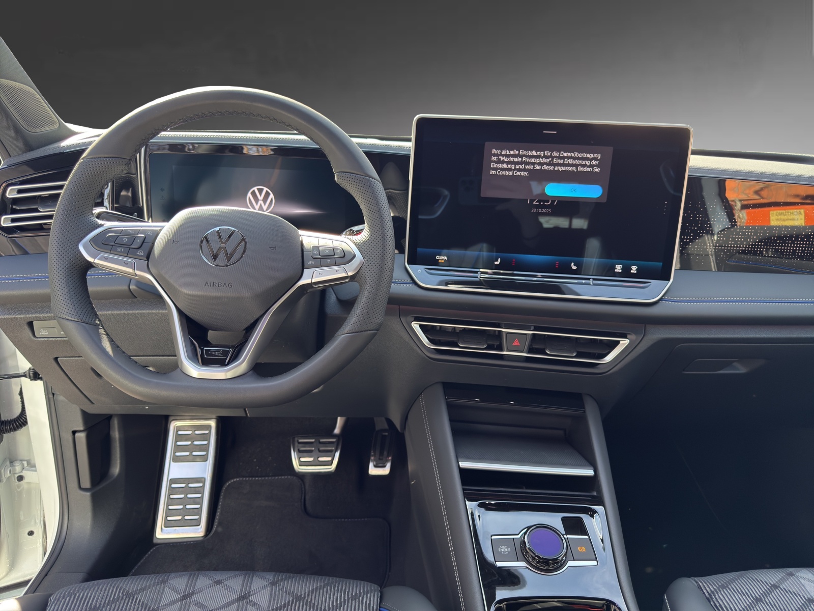 VW Tiguan 2.0 TSI DSG R-Line United 4Motion-image-7