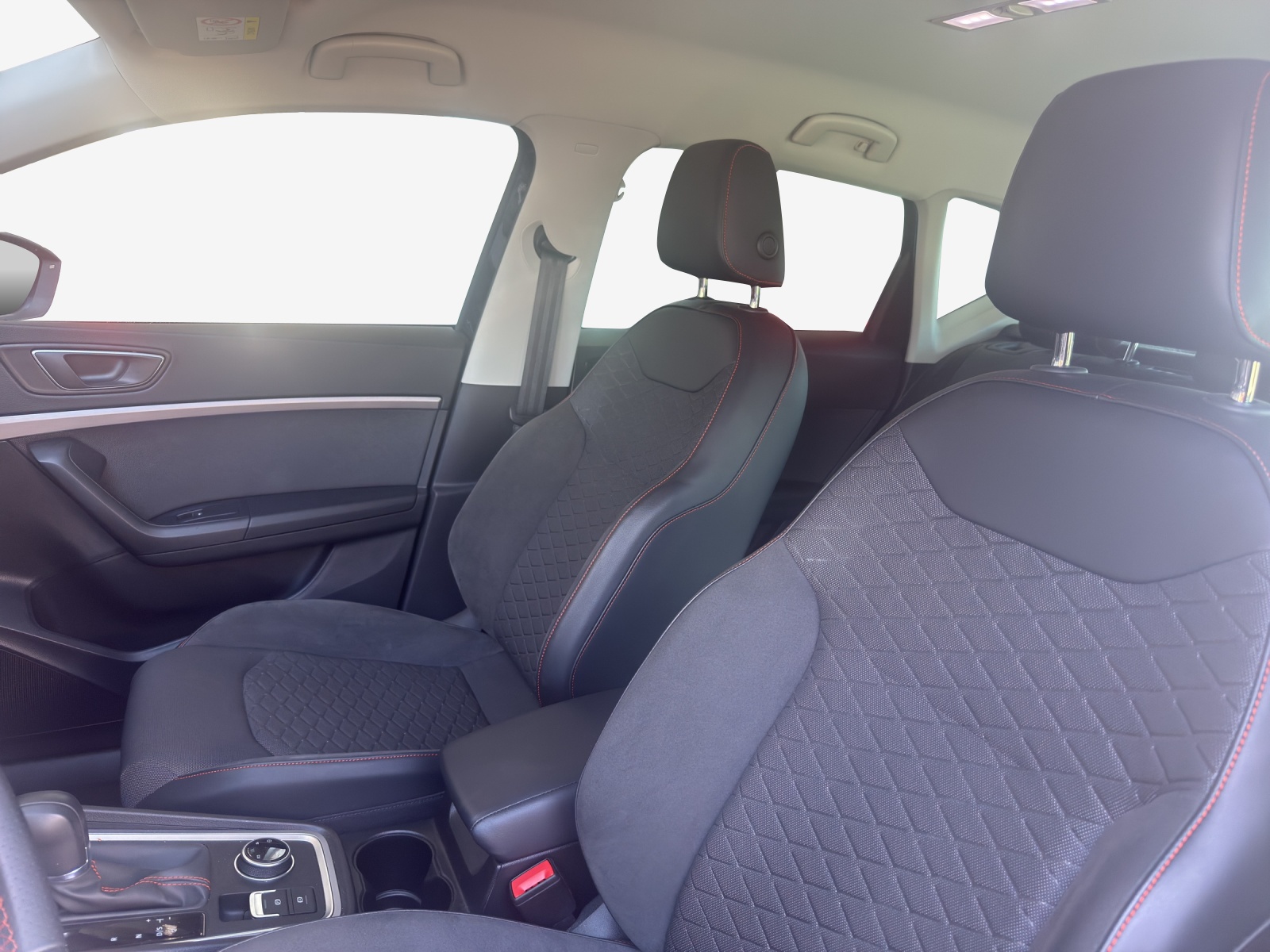 SEAT Ateca 1.5 TSI EVO DSG FR-image-15