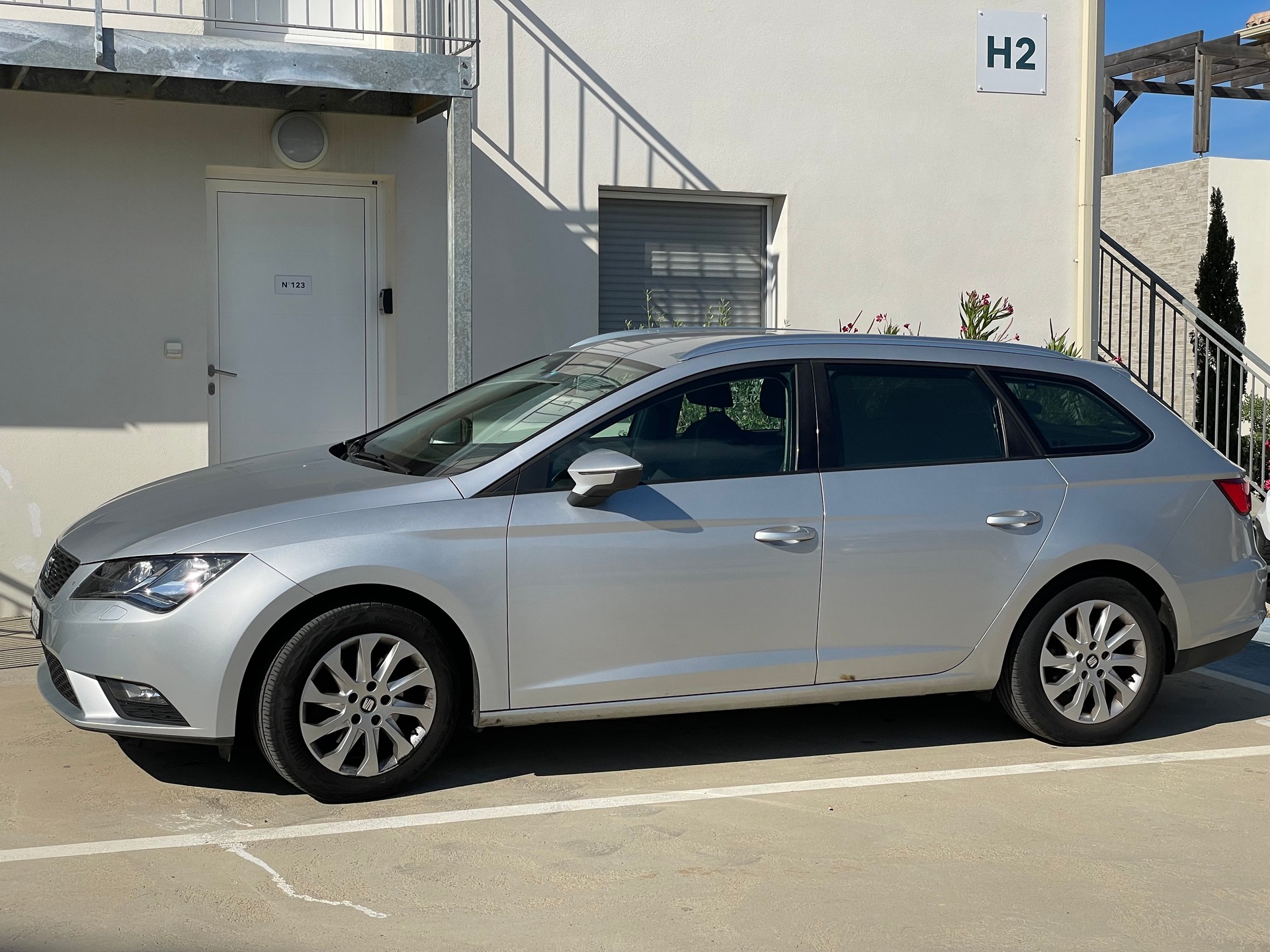 SEAT Leon ST 1.4 TSI Style 6-Gang 122PS, Frisch ab MFK 12.2025