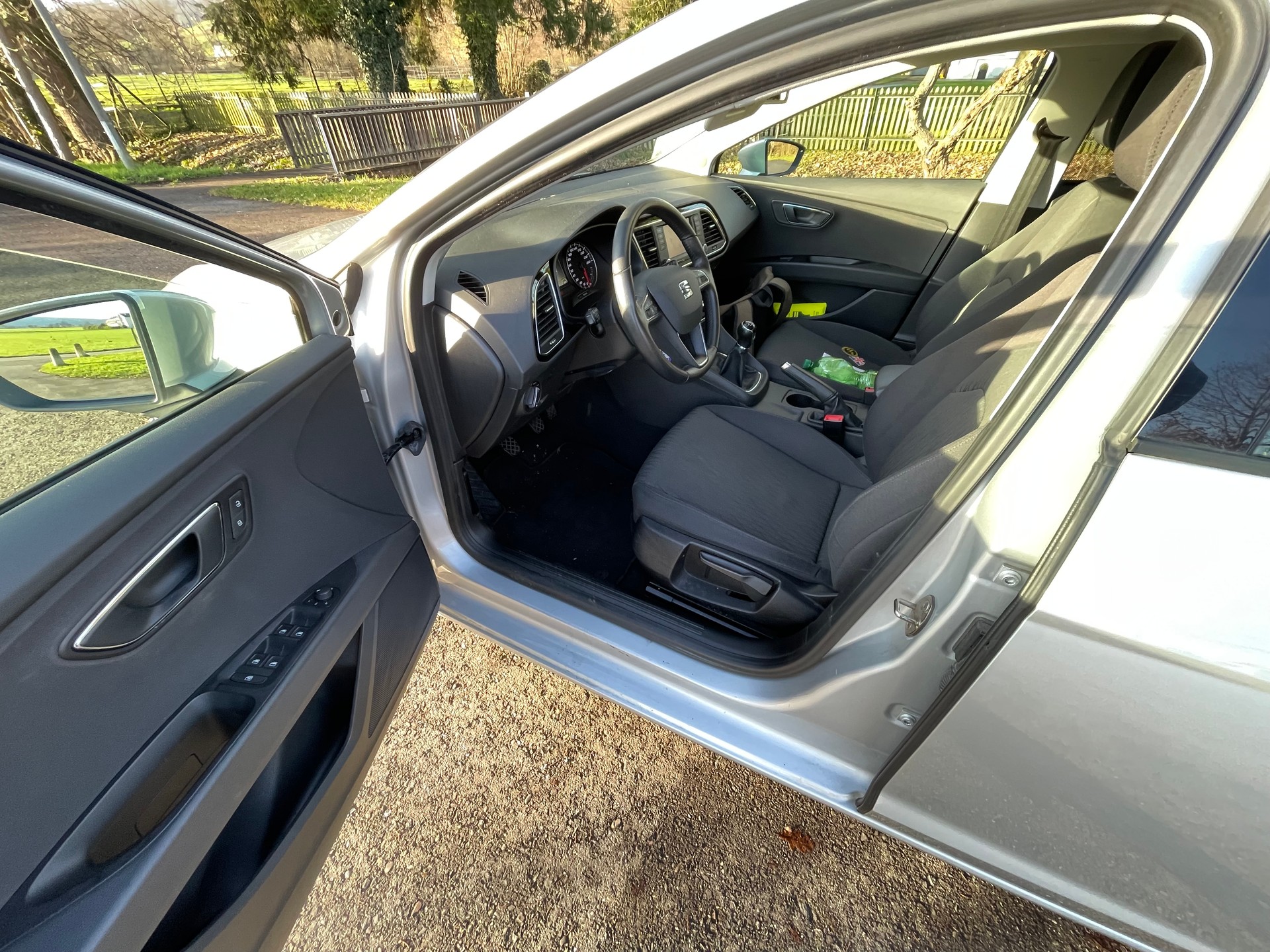 SEAT Leon ST 1.4 TSI Style 6-Gang 122PS, Frisch ab MFK 12.2025-image-8