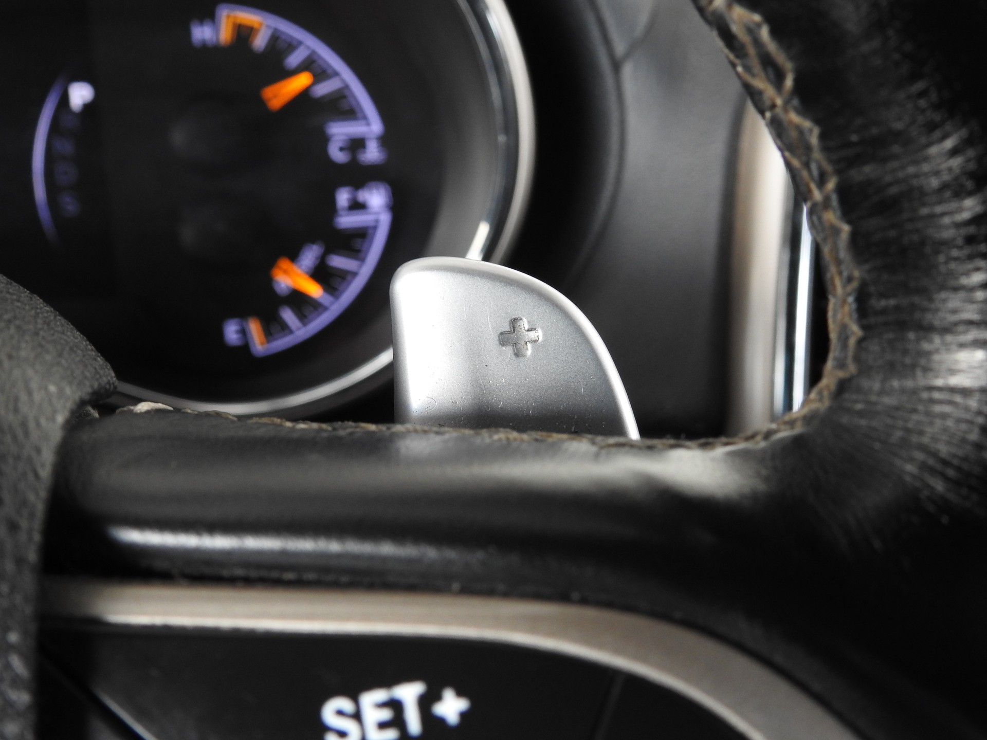 JEEP Grand Cherokee 3.0 CRD Overland Automatic-image-28