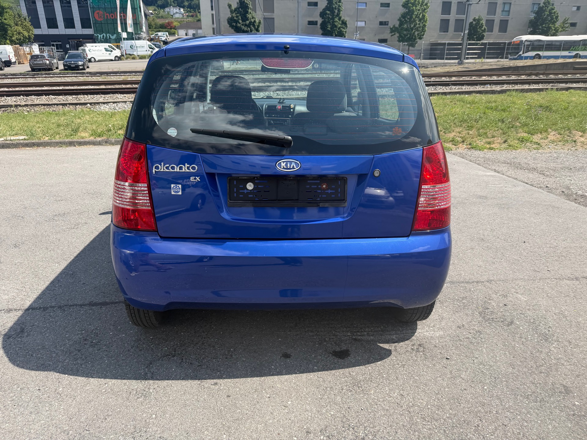 KIA Picanto 1.1 LX-image-2
