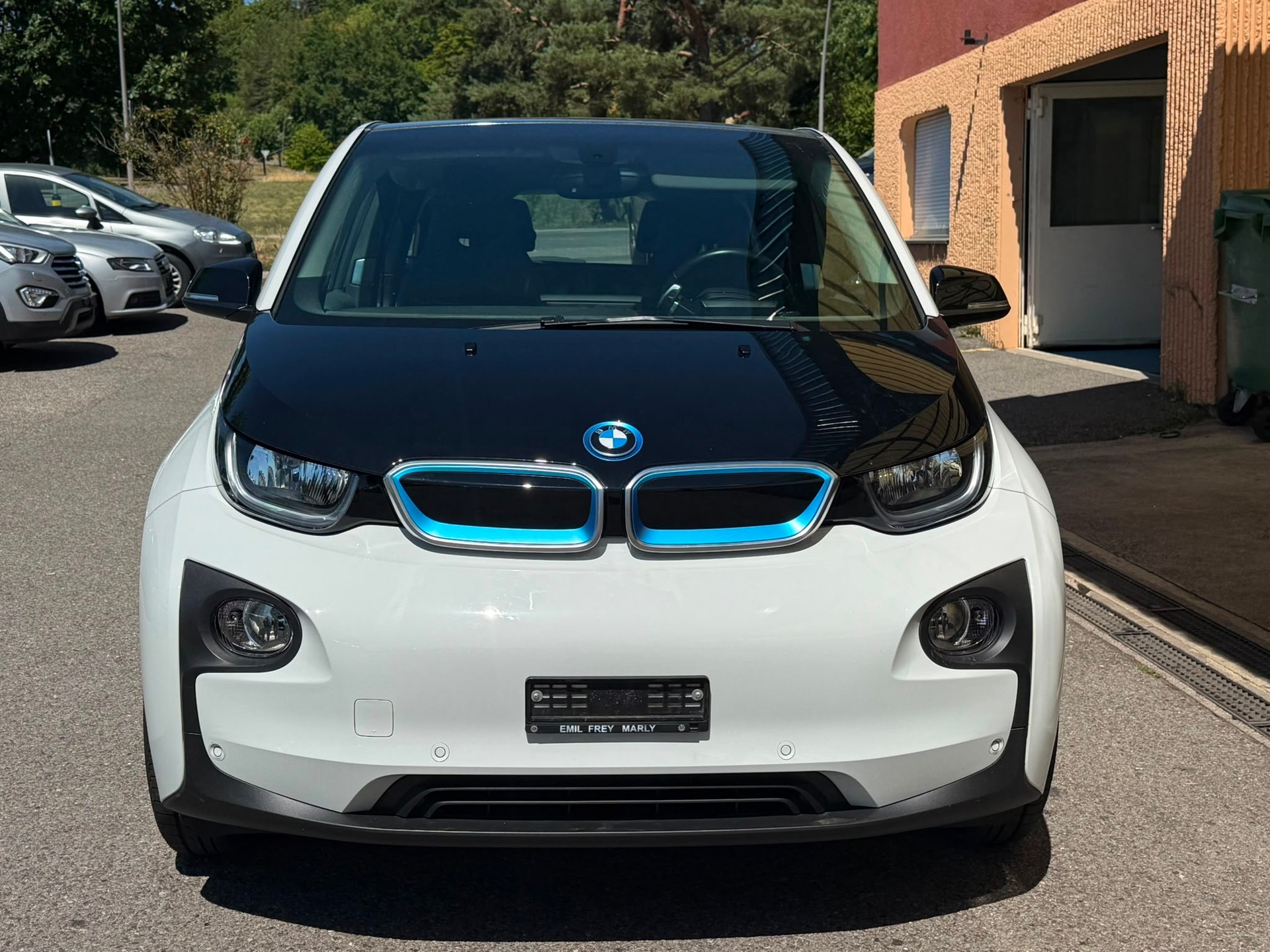 BMW i3 (60Ah)-image-0