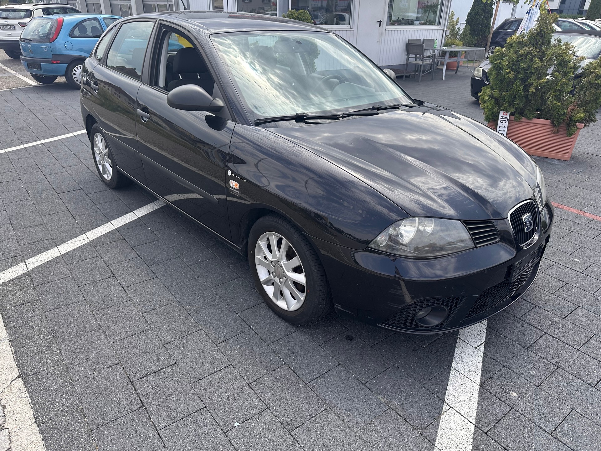 SEAT Ibiza 1.4 16V Reference-image-2