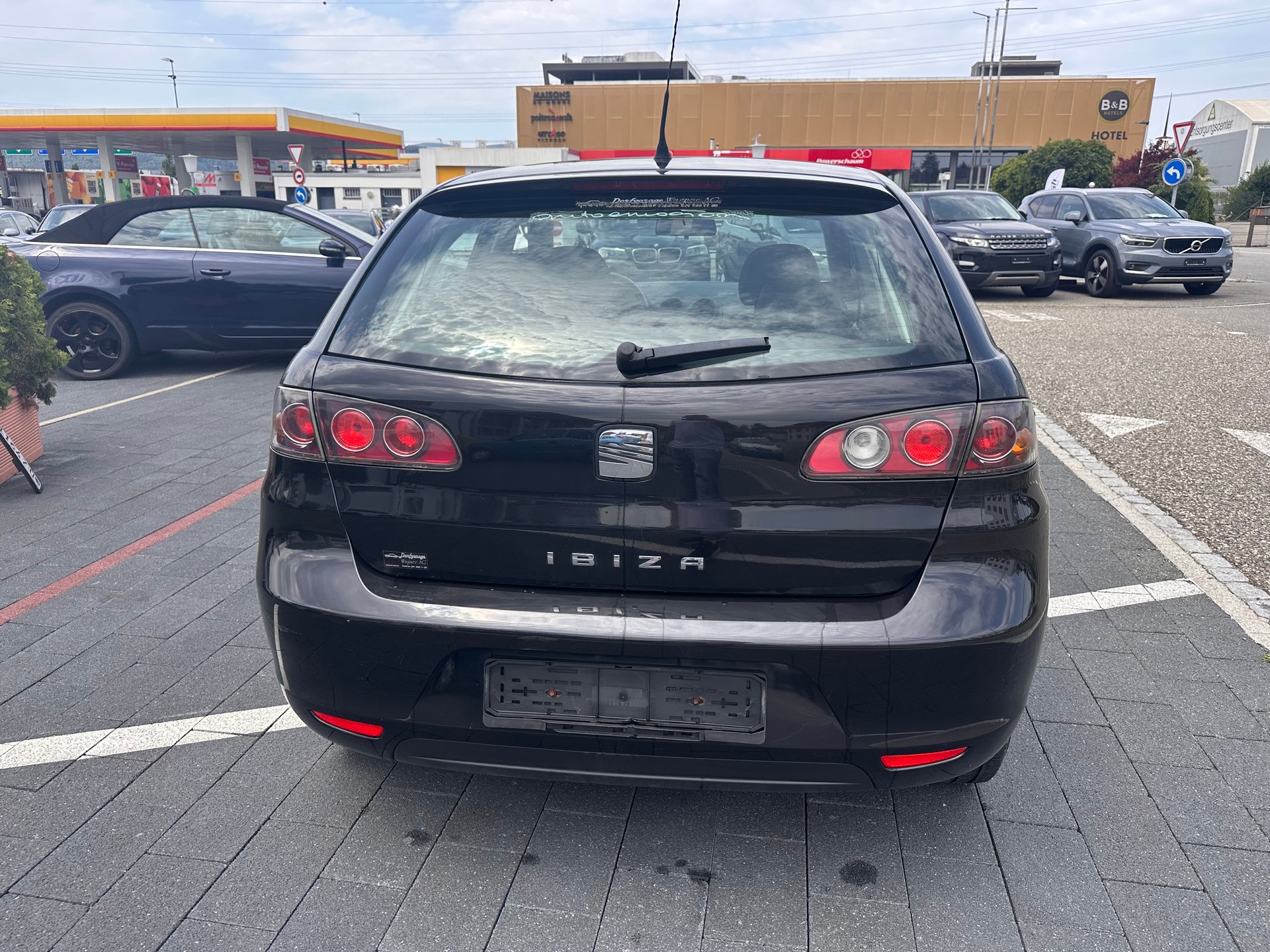SEAT Ibiza 1.4 16V Reference-image-5