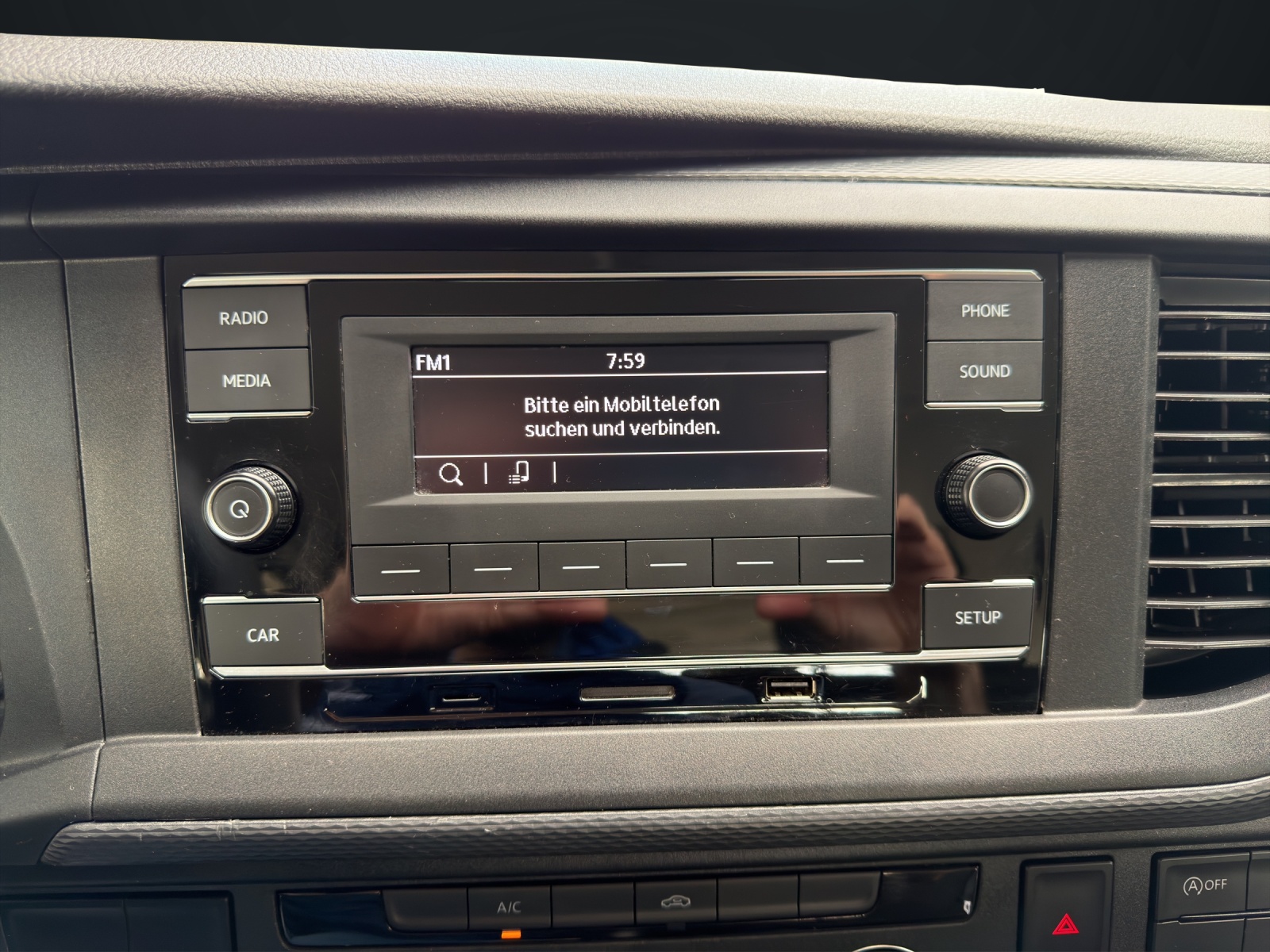 VW T6.1 2.0 TDI 4Motion Doppelkabine Brücke-image-13