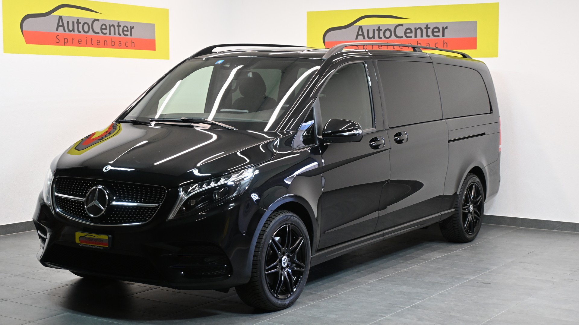 MERCEDES-BENZ V 300 d extralang 4Matic 9G-Tronic AMG-LINE-image-1