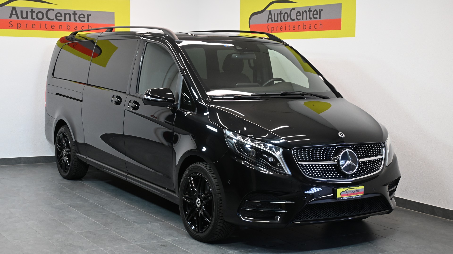 MERCEDES-BENZ V 300 d extralang 4Matic 9G-Tronic AMG-LINE-image-0
