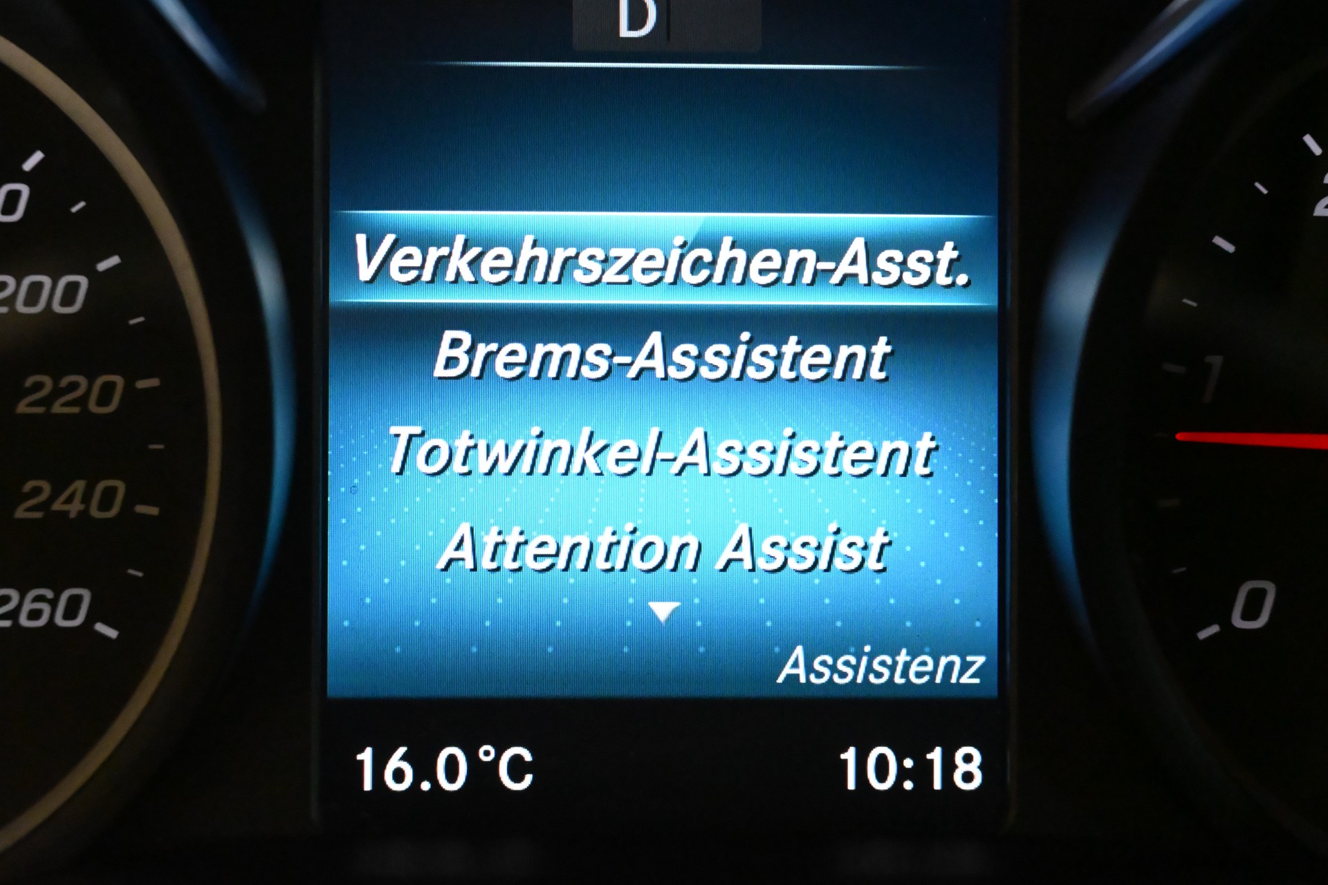 MERCEDES-BENZ V 300 d extralang 4Matic 9G-Tronic AMG-LINE-image-11