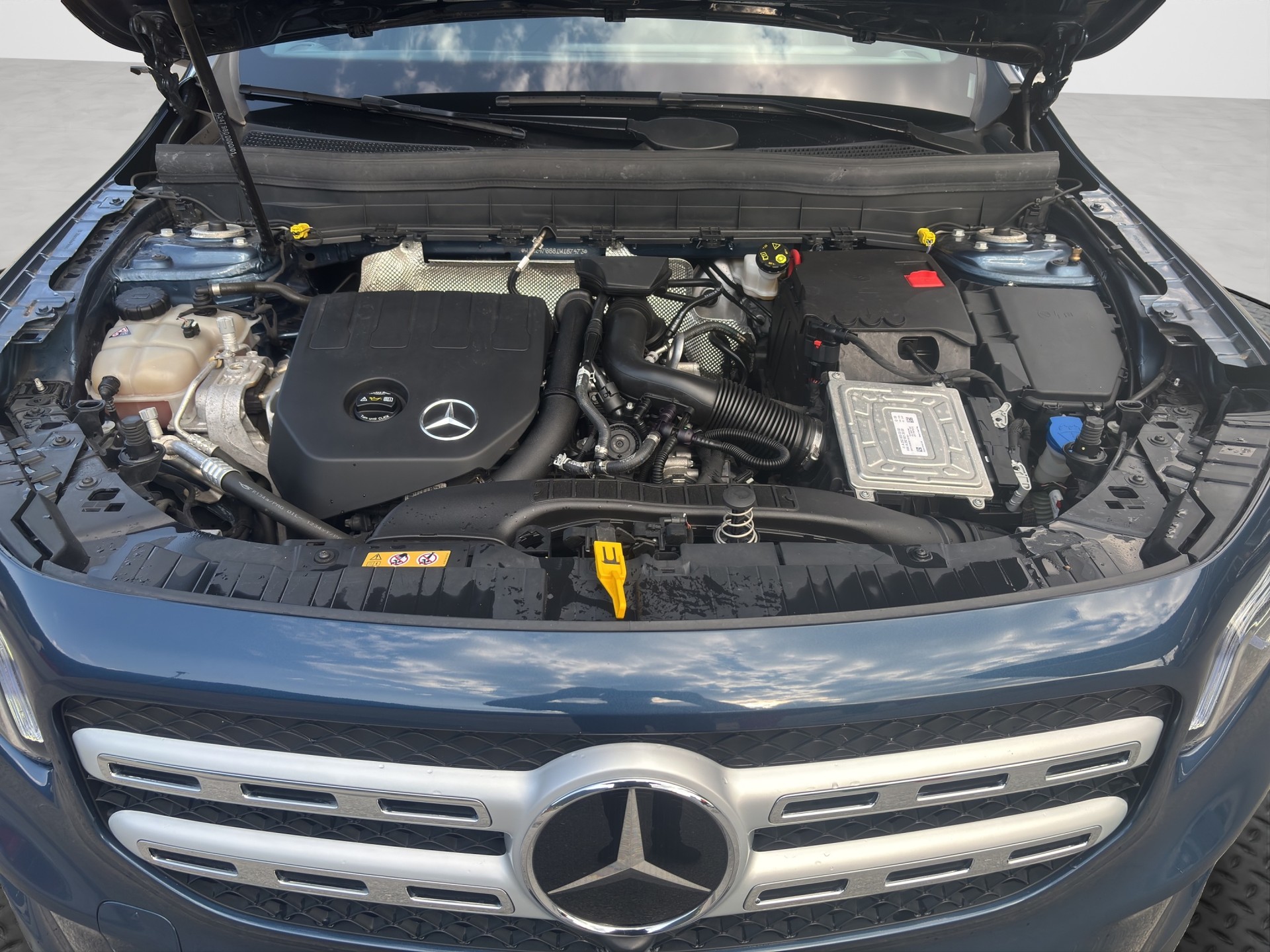 MERCEDES-BENZ GLB 200 4Matic Style 8G-Tronic-image-15