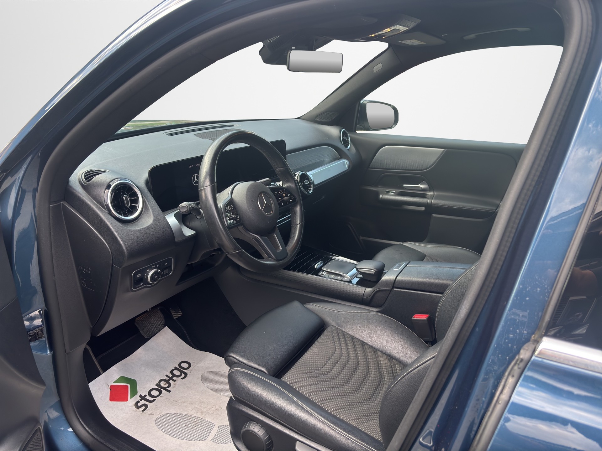 MERCEDES-BENZ GLB 200 4Matic Style 8G-Tronic-image-8