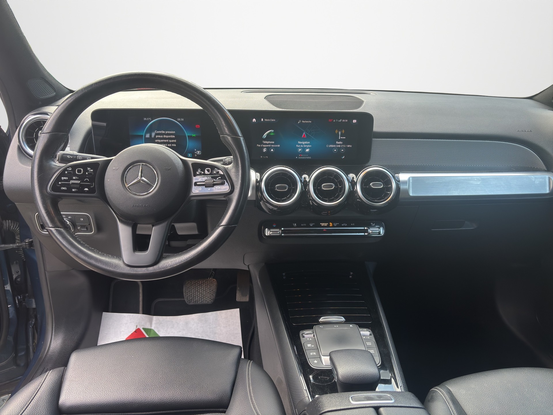 MERCEDES-BENZ GLB 200 4Matic Style 8G-Tronic-image-11