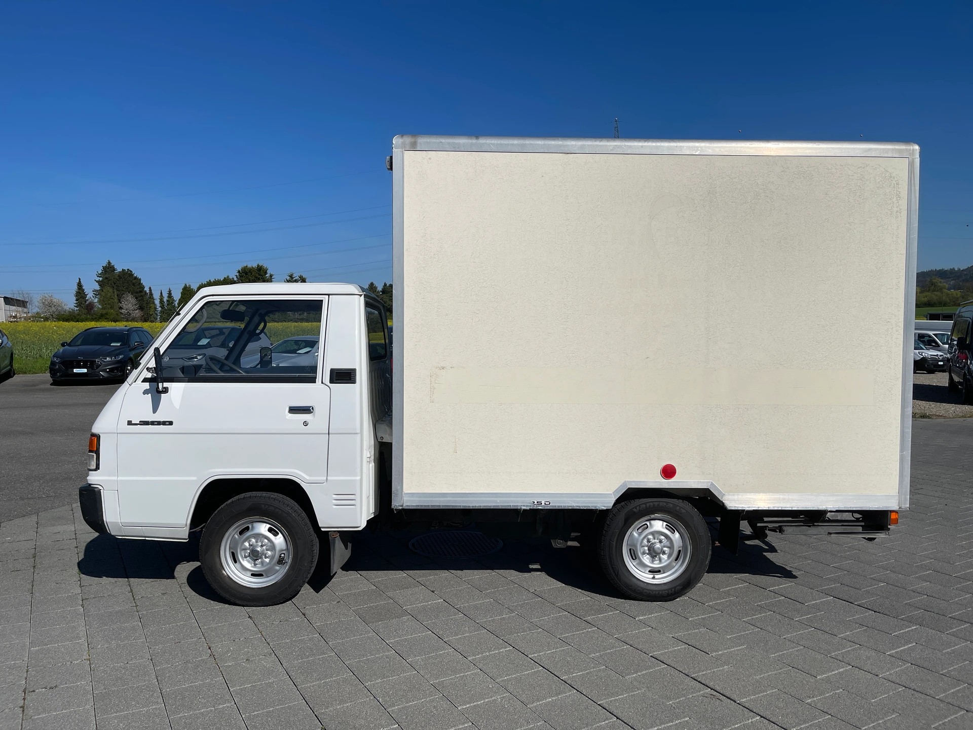MITSUBISHI L 300 2.5D-image-2