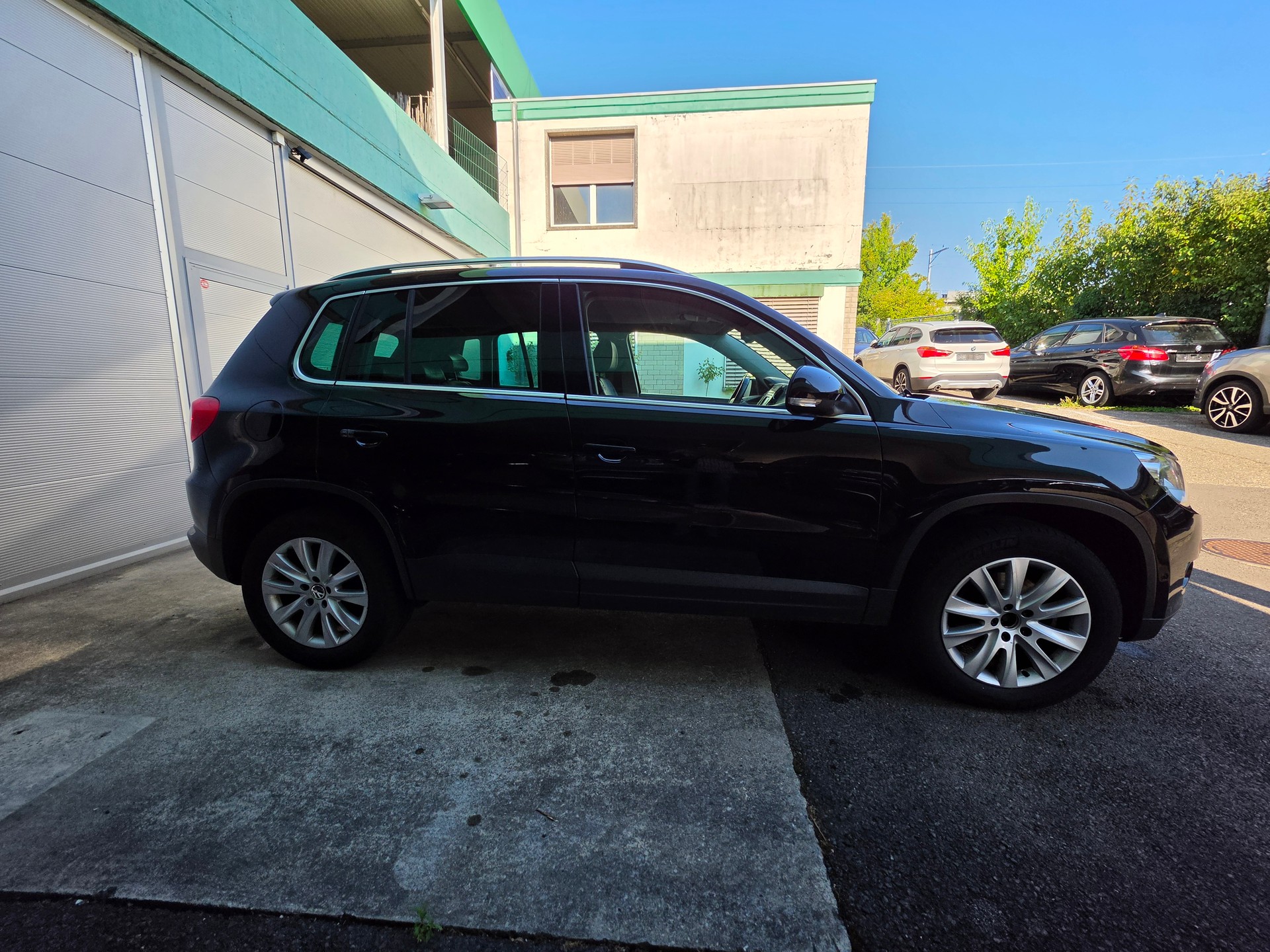 VW Tiguan 2.0 TDI Sport&Style-image-2