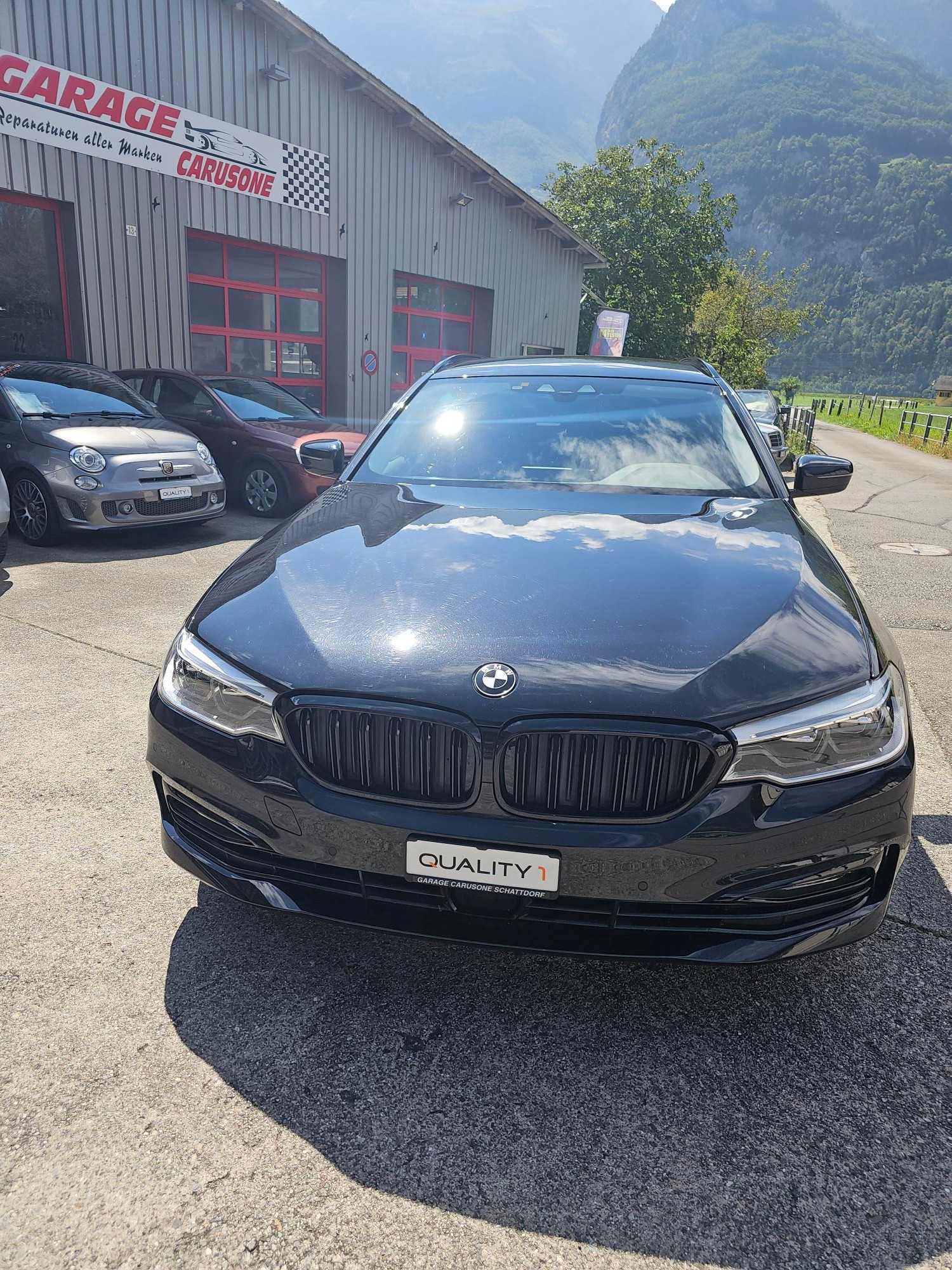 BMW 530d xDrive Touring Sport Line Steptronic-image-0