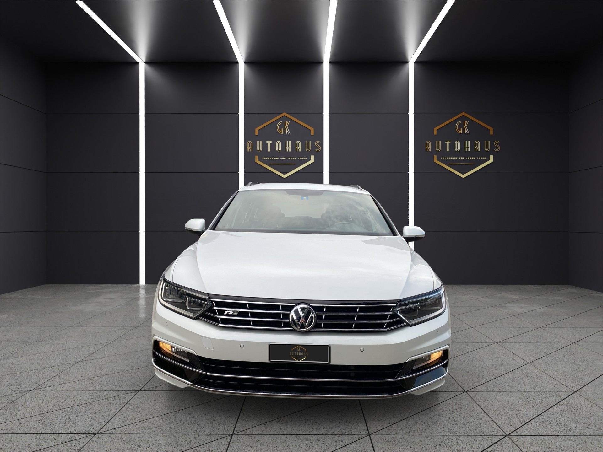 VW Passat Variant 1.4 TSI ACT BMT R-Line-image-8