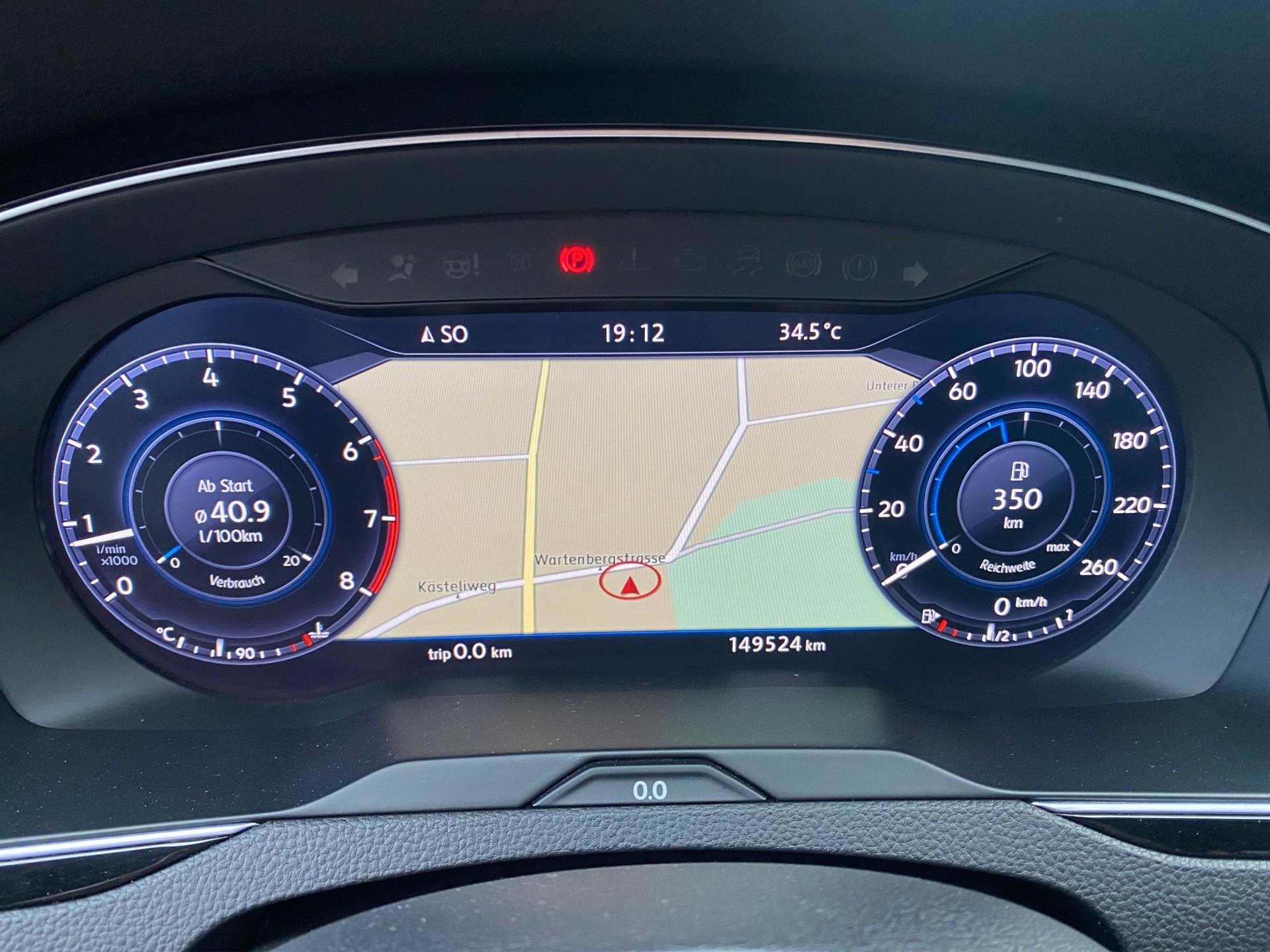 VW Passat Variant 1.4 TSI ACT BMT R-Line-image-12