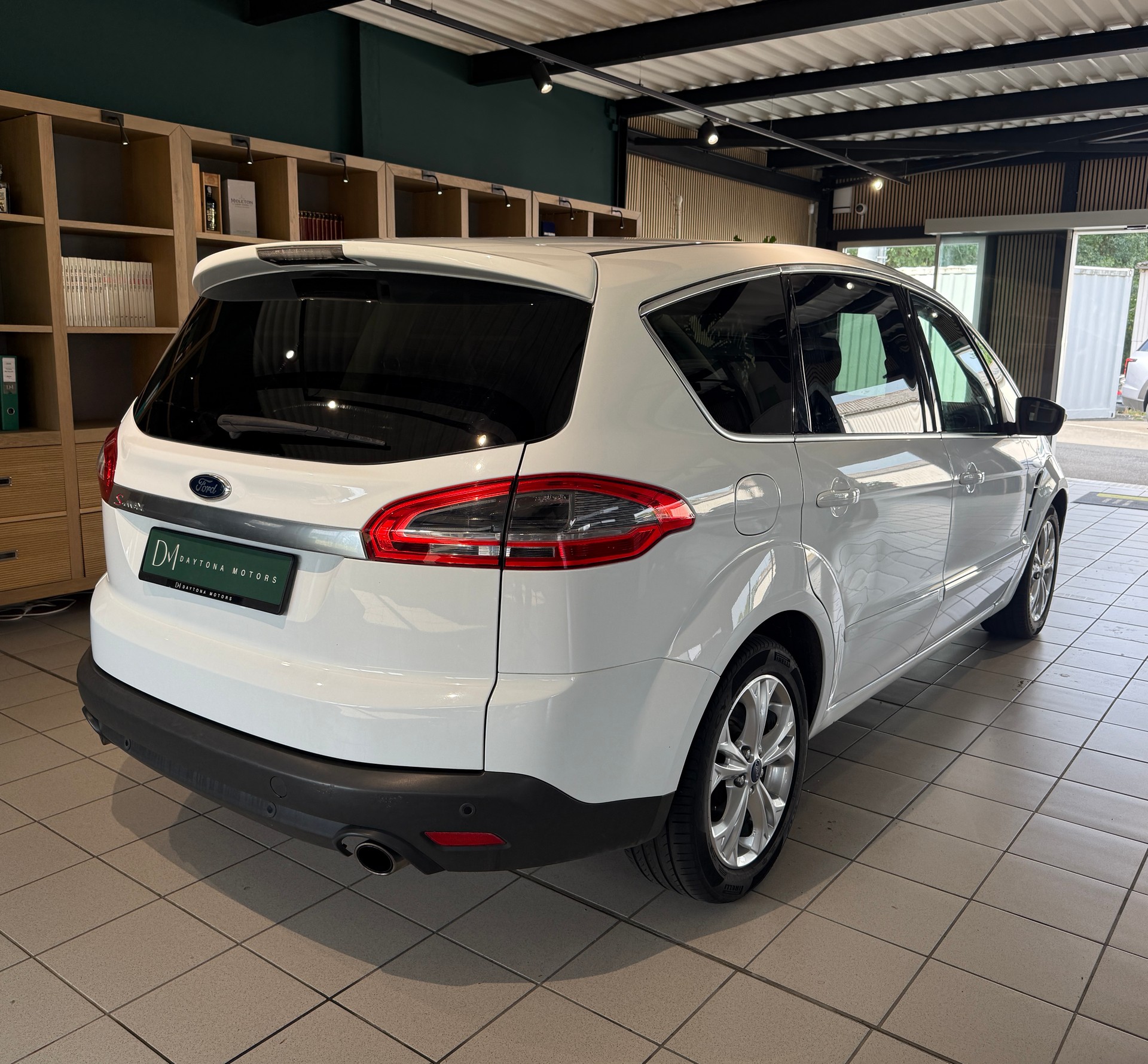 FORD S-Max 2.0 SCTi Titanium PowerShift-image-2