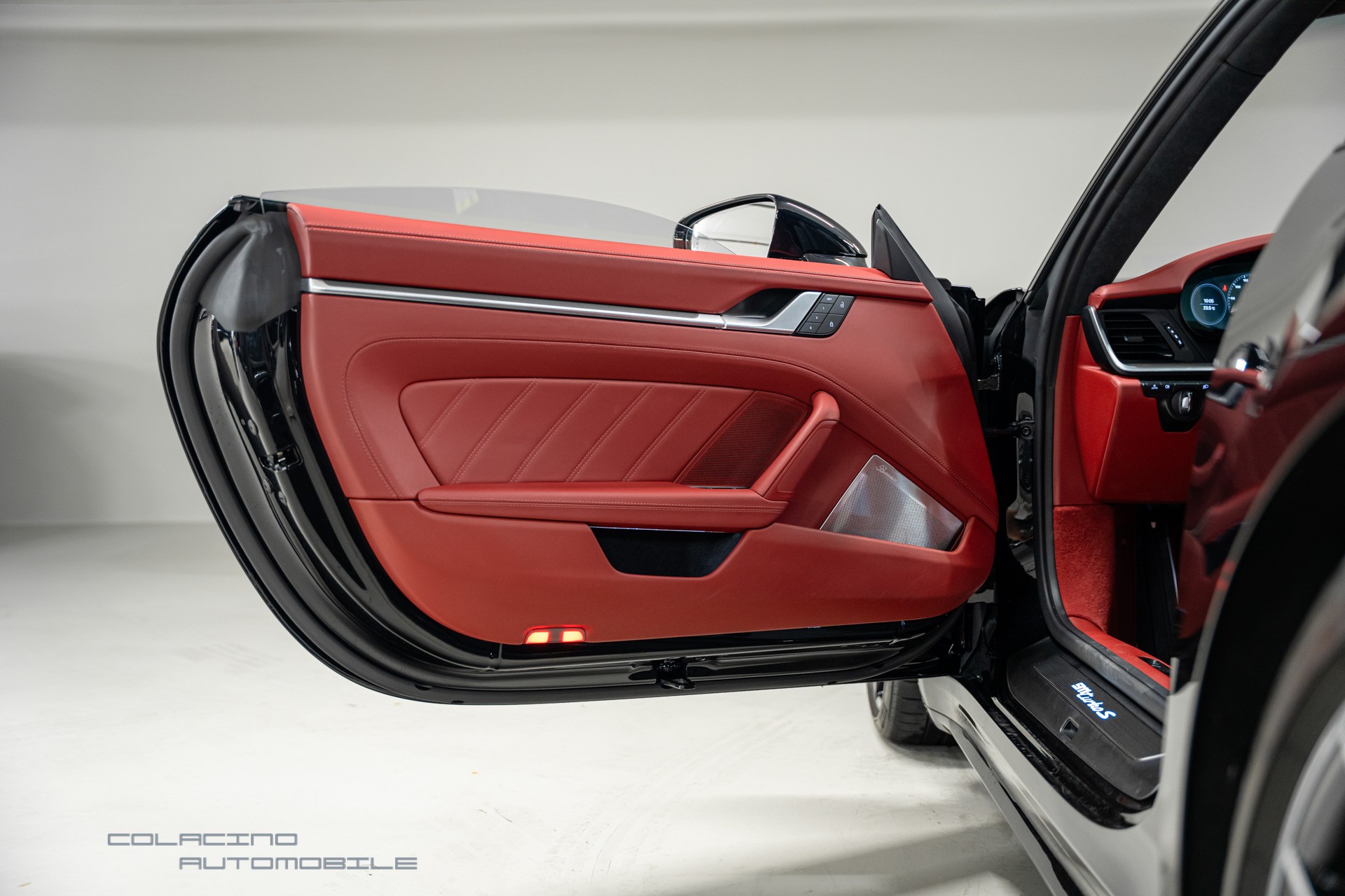 PORSCHE 911 Turbo S PDK-image-17
