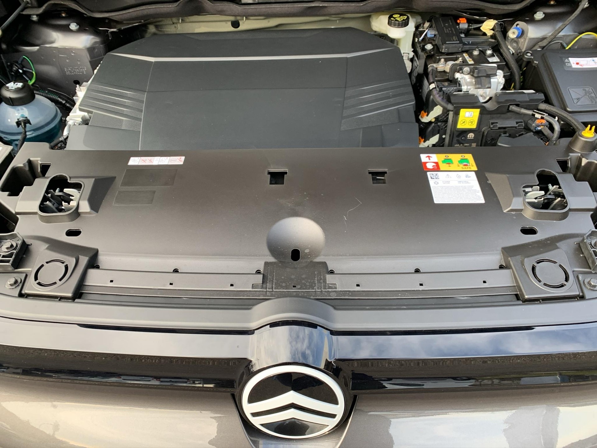 CITROEN C5 Aircross 1.6 Plug-in Hybrid Max-image-4