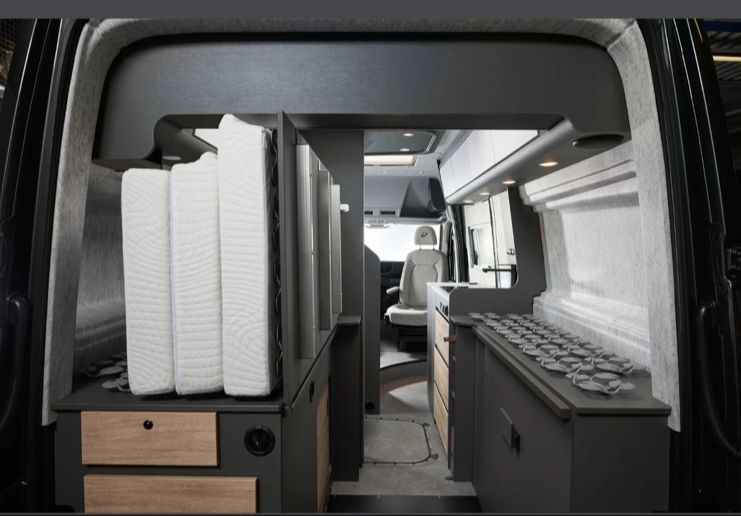 VW Dethleffs 600DR-image-9