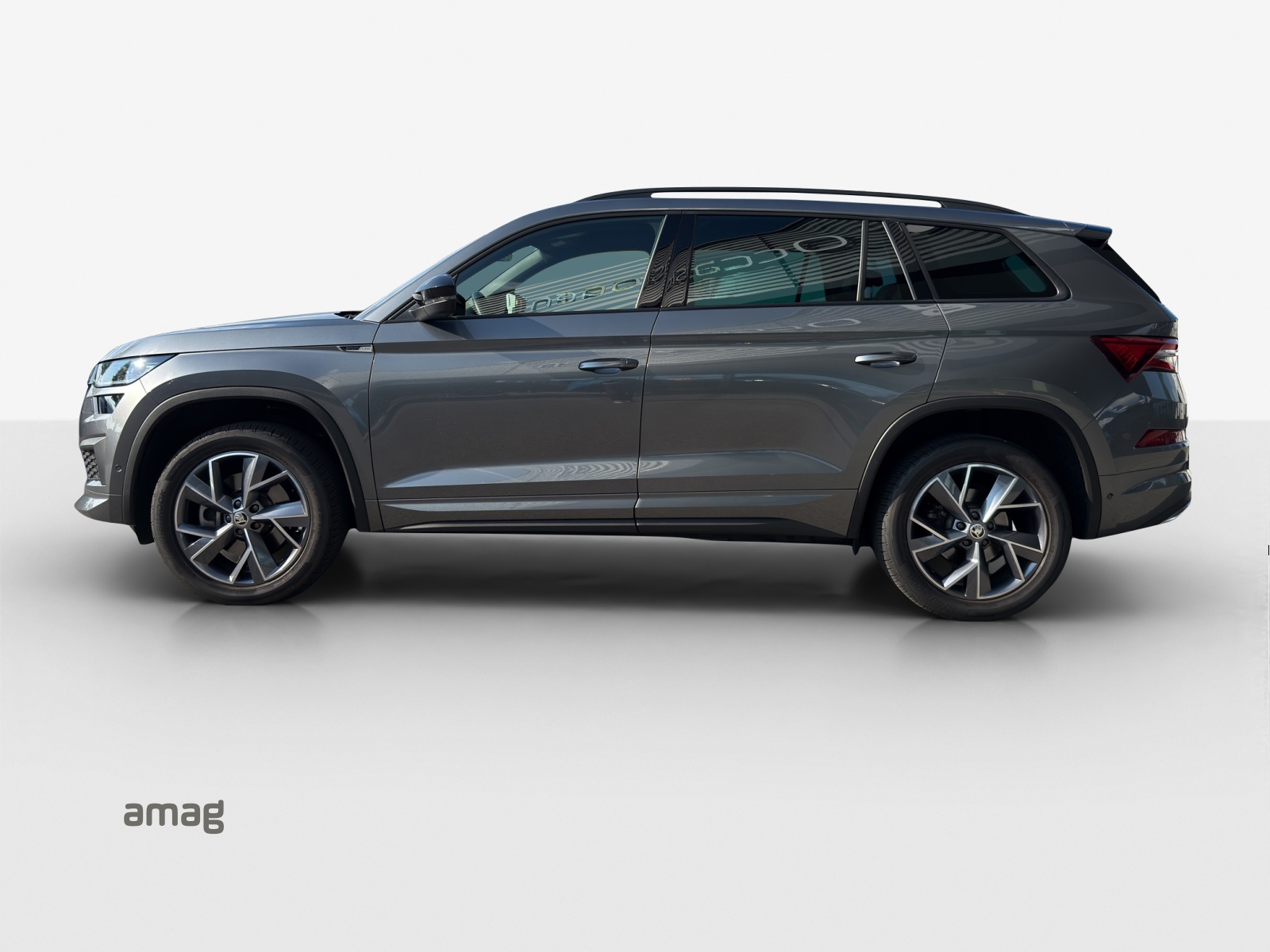 SKODA Kodiaq 2.0 TDI CR SportLine 4x4 DSG-image-1