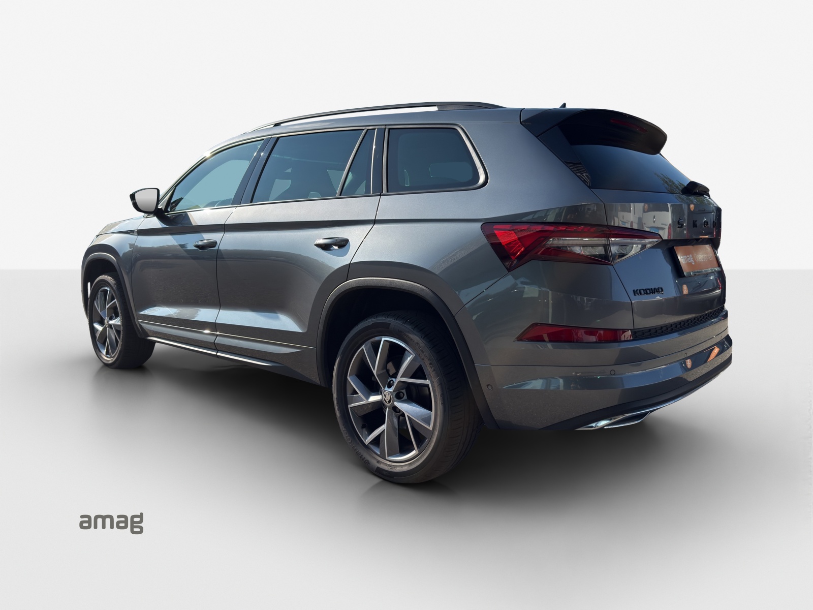SKODA Kodiaq 2.0 TDI CR SportLine 4x4 DSG-image-2