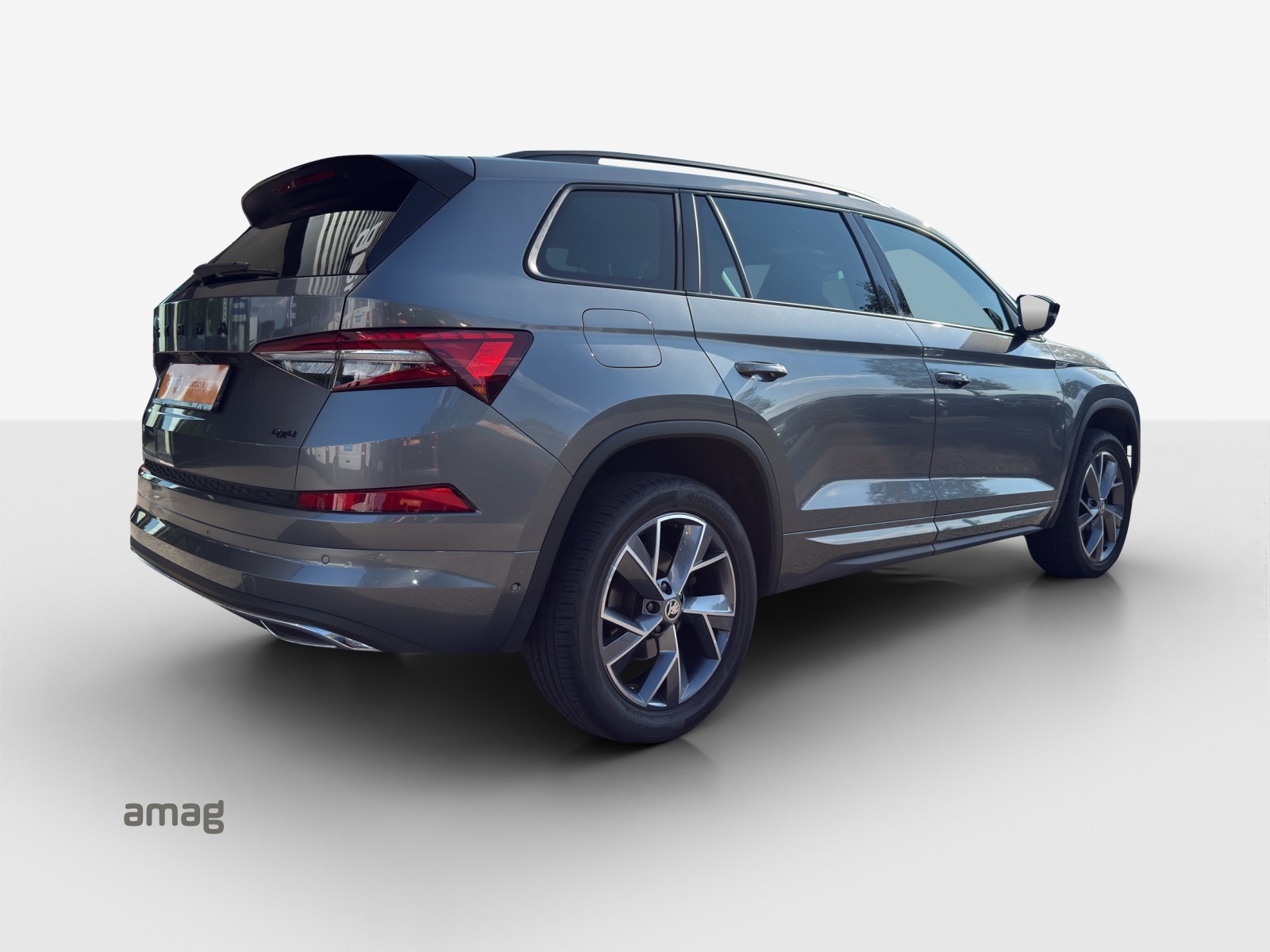 SKODA Kodiaq 2.0 TDI CR SportLine 4x4 DSG-image-4