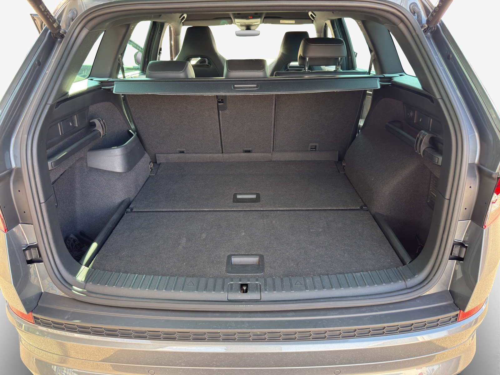 SKODA Kodiaq 2.0 TDI CR SportLine 4x4 DSG-image-12