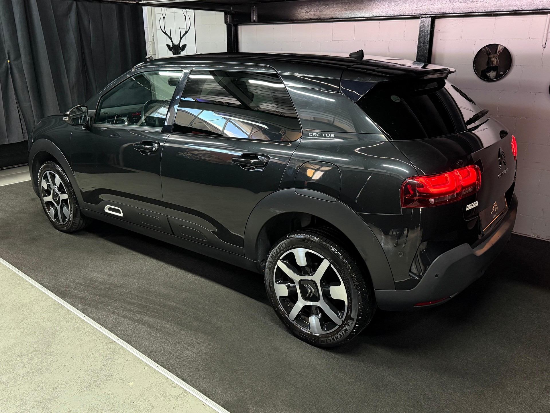 CITROEN C4 Cactus 1.2 PureT Origins EAT6-image-4