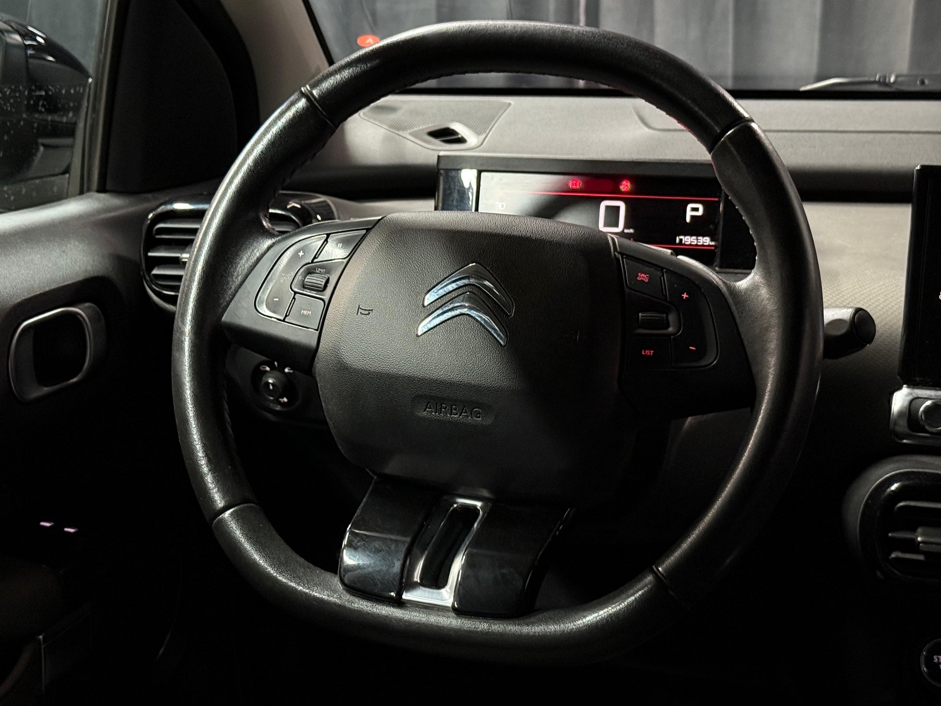 CITROEN C4 Cactus 1.2 PureT Origins EAT6-image-7
