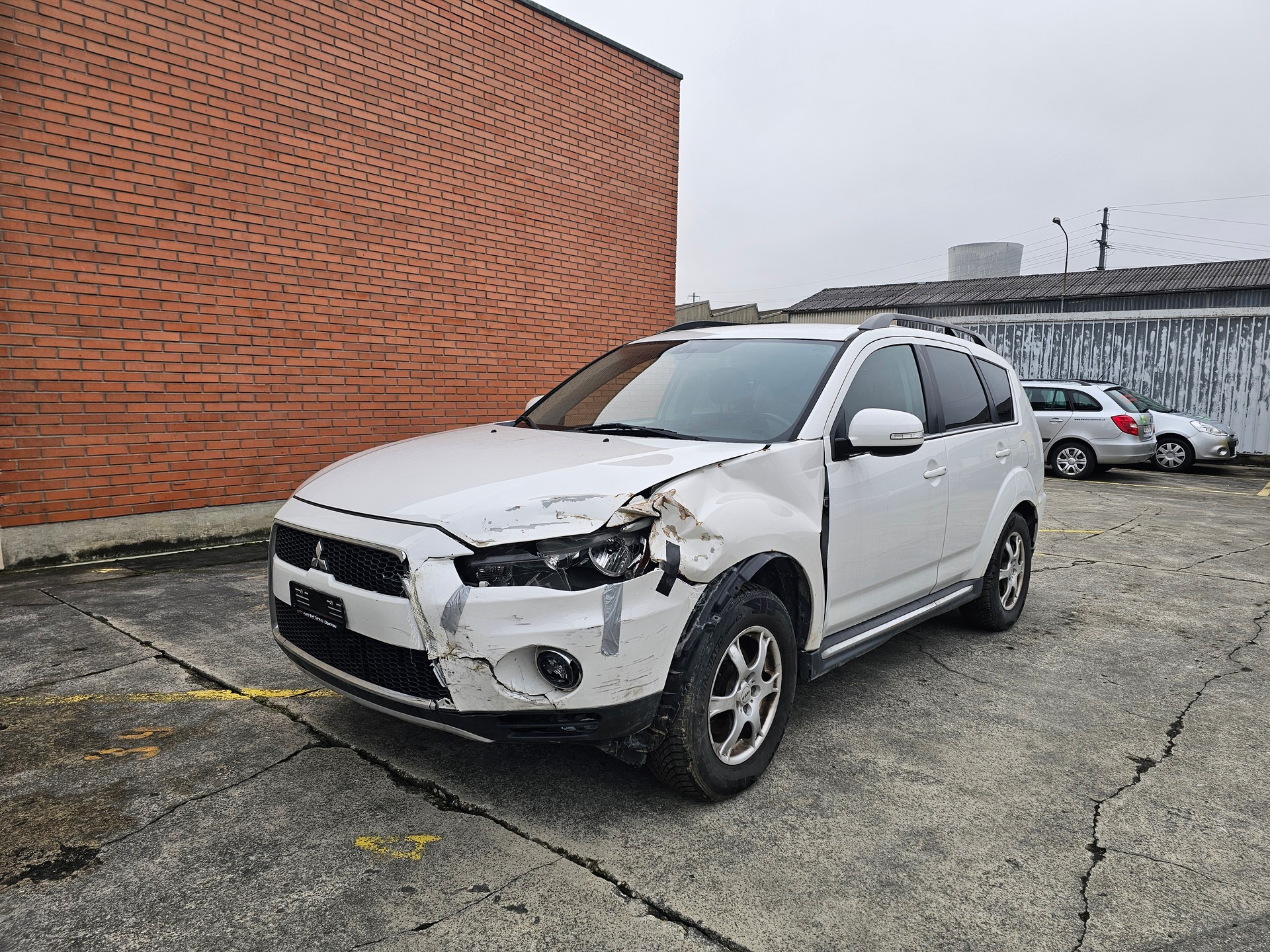 MITSUBISHI Outlander 2.2 DID Intense 4WD TC-SST-image-0