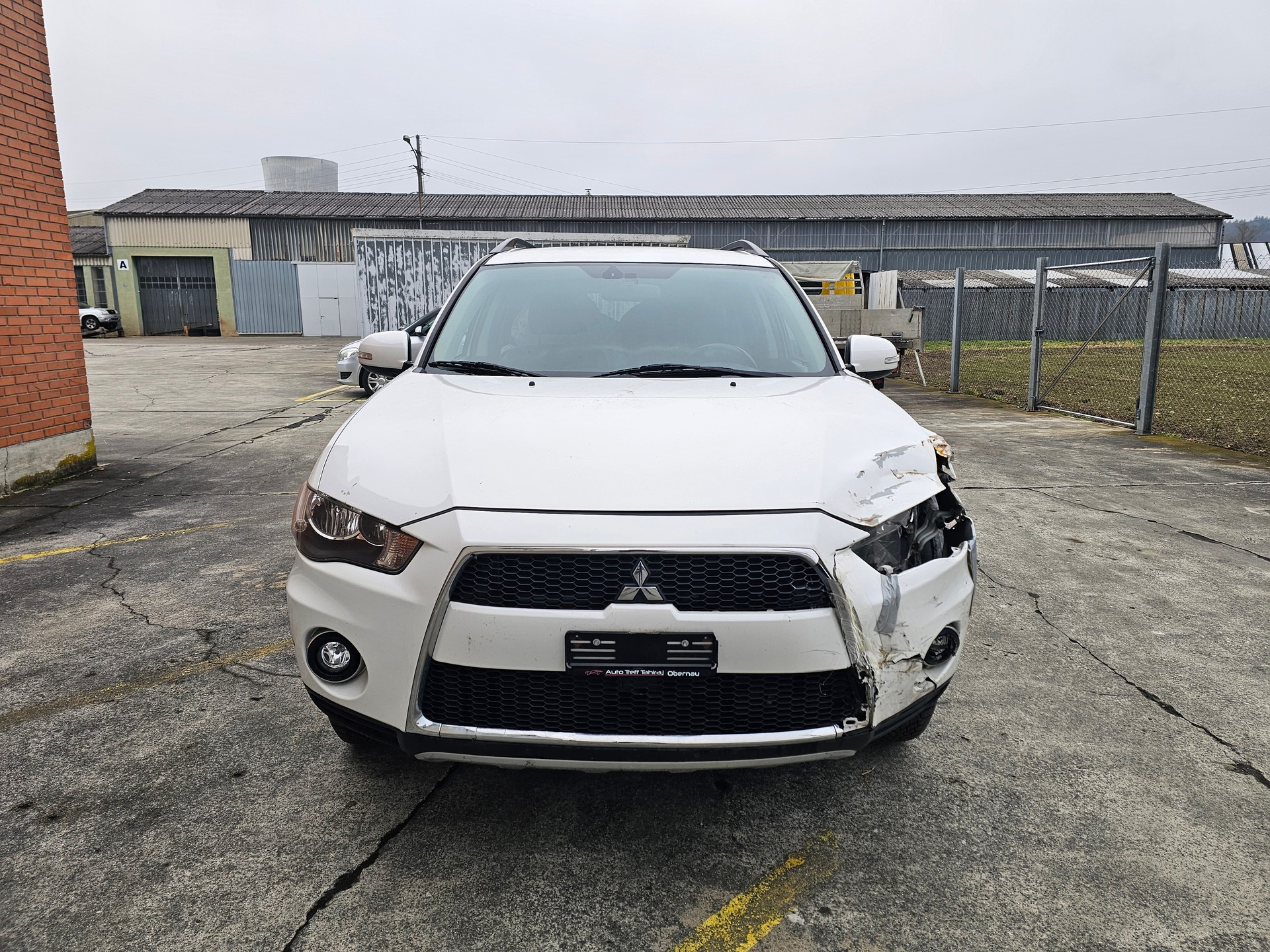 MITSUBISHI Outlander 2.2 DID Intense 4WD TC-SST-image-7